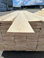Paket Finsågade Brädor 22x195mm, 129st 4,20–5,40m (Andra sortering)