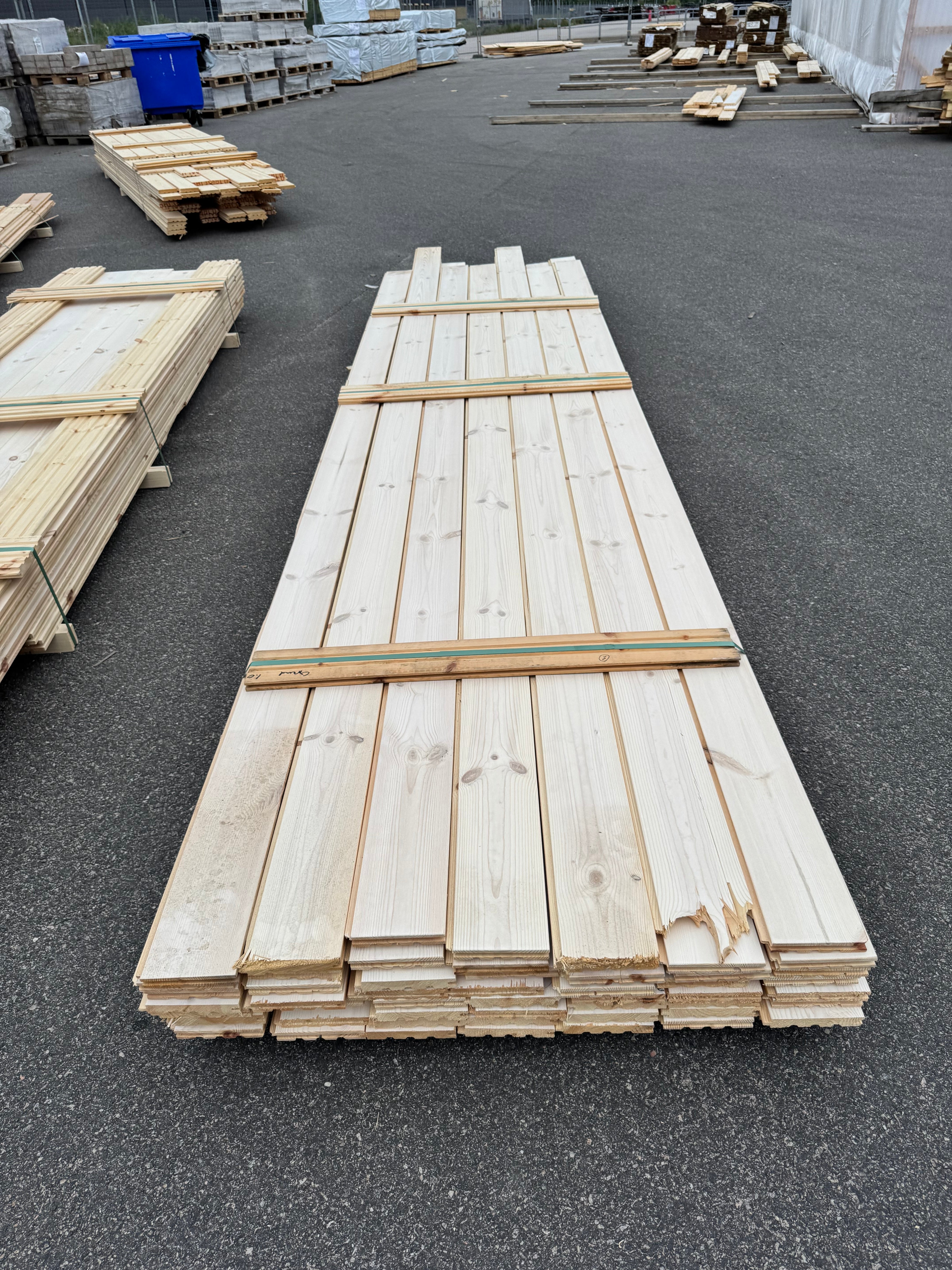 Paket Vitlaserat Golv 20,5x140 mm 56st
