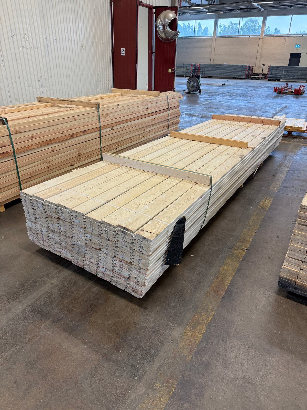 Paket Dubbelfasspont Grundmålad 22×120 mm – 4,20 m – 180 st