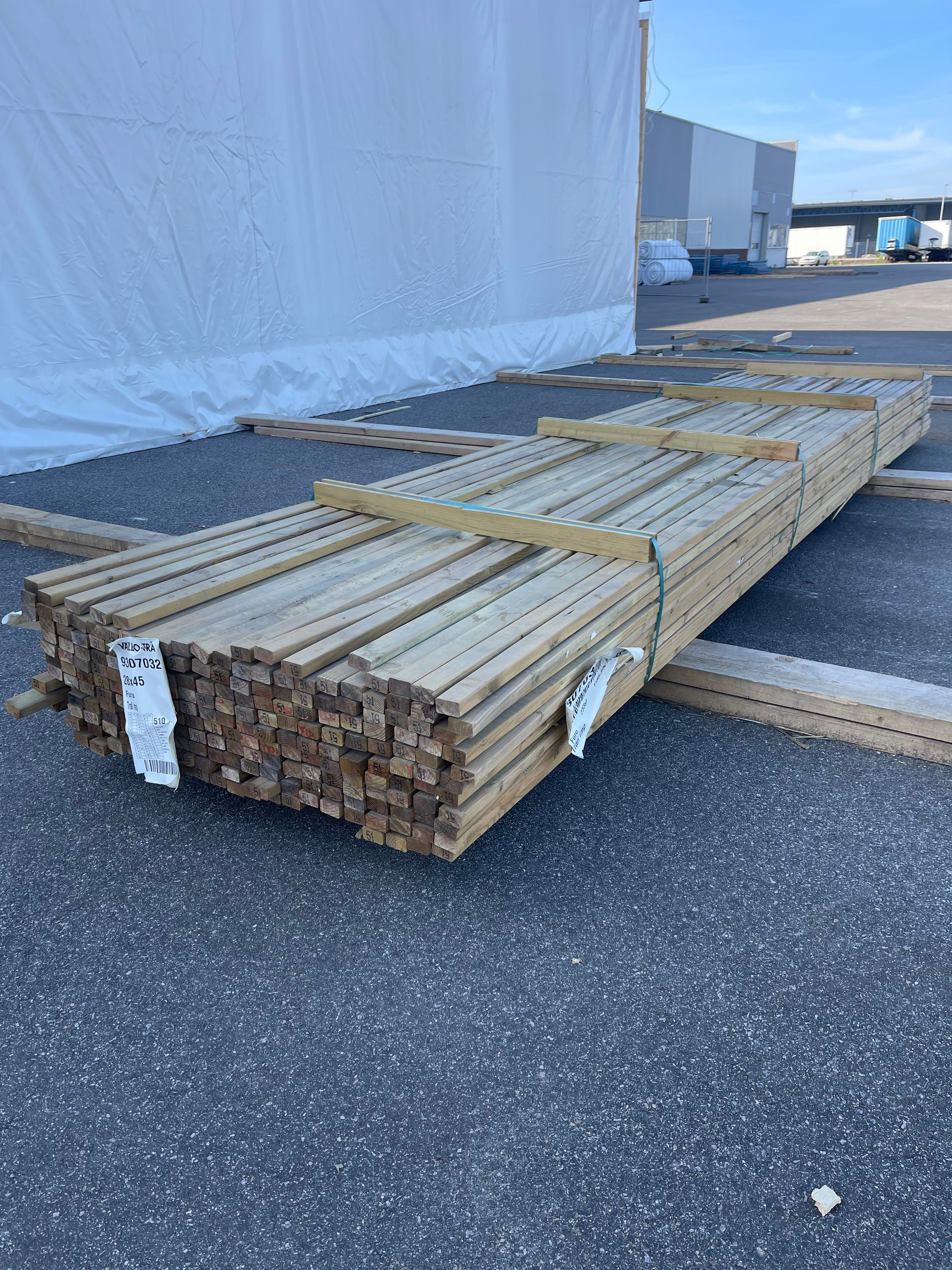 Paket Trall Furu 28x45 mm – 5,10 m – 233 st – Tryckimpregnerad