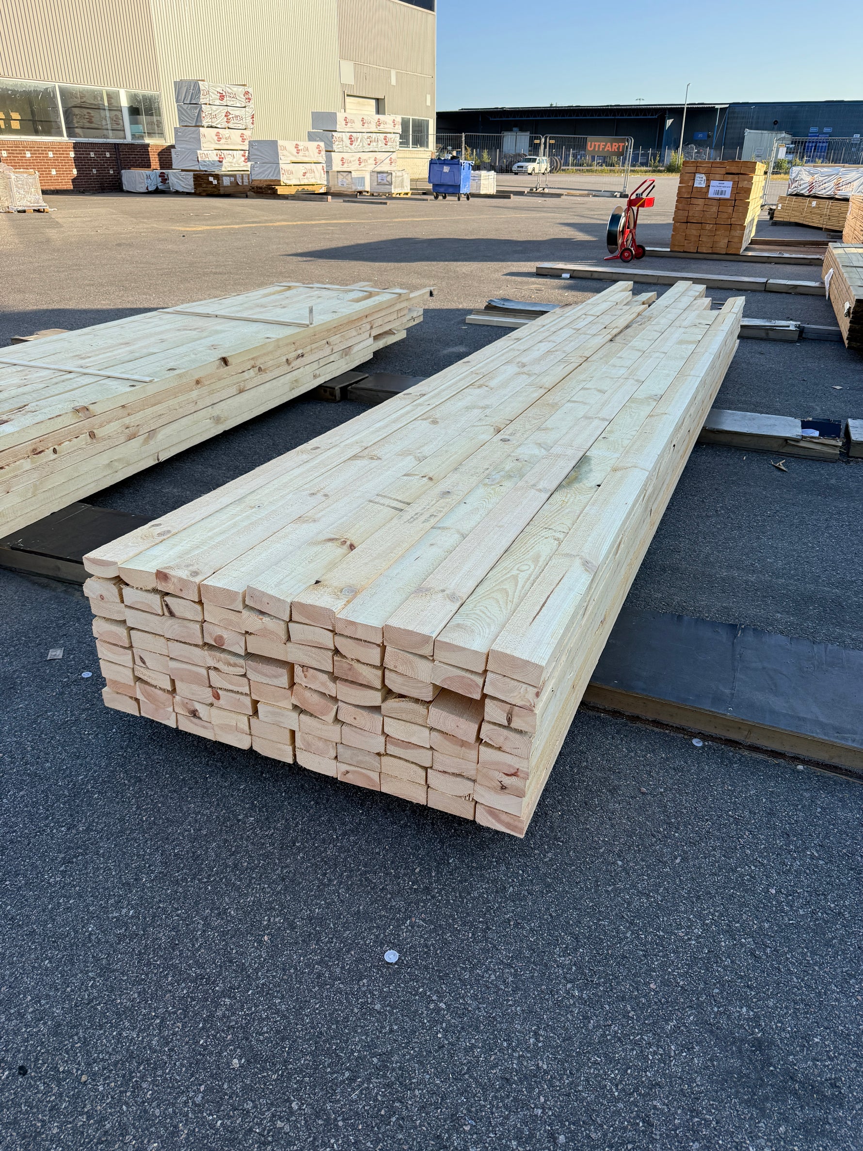 Paket Ohyvlade Reglar 47x100mm (4,20-5,40m) 80st