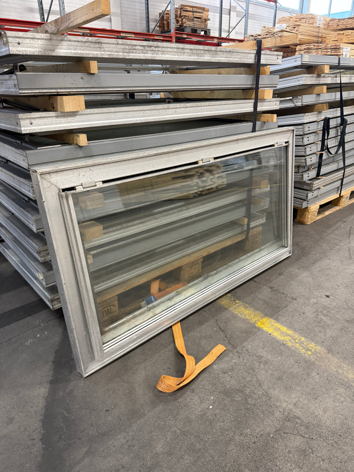 Parti Aluminiumfönster – 55 st (3- Glas)