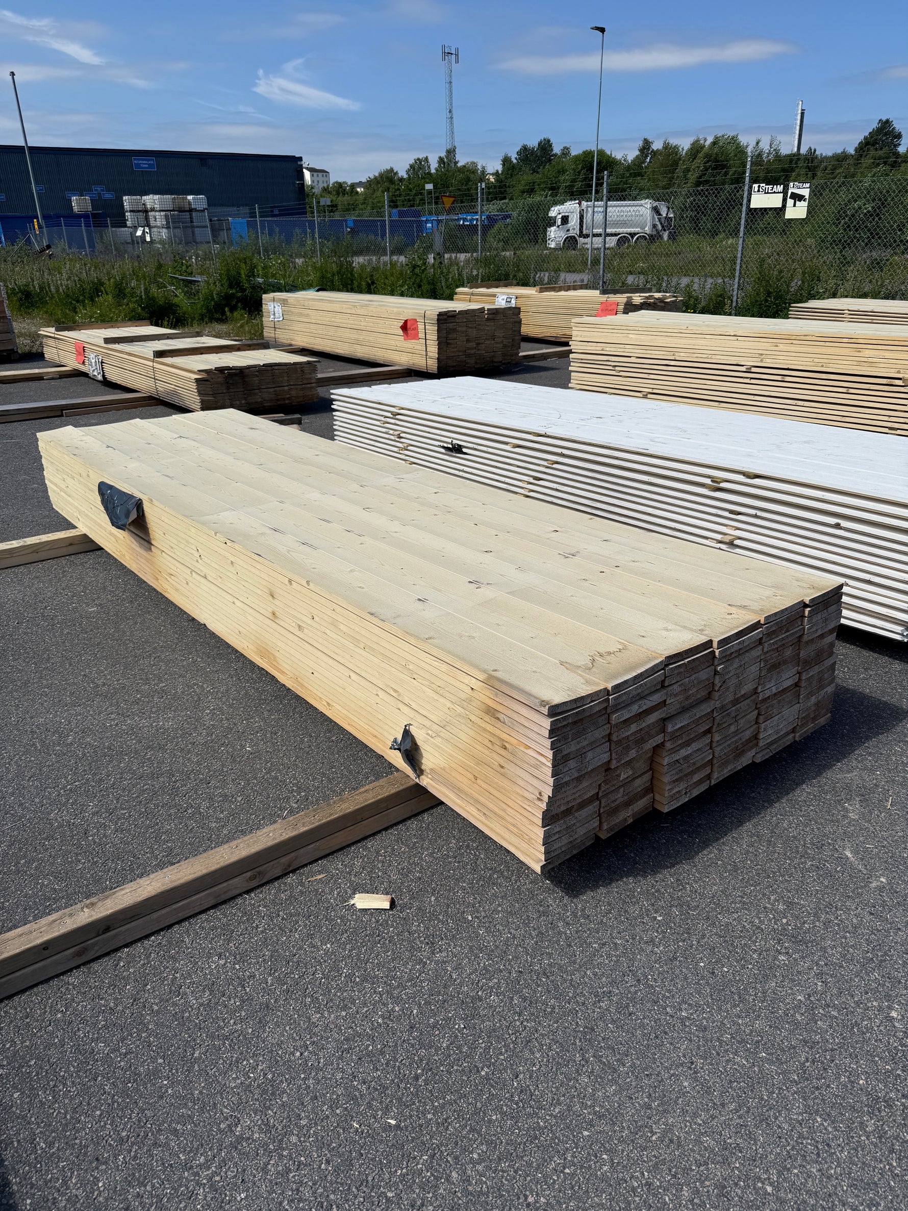 Paket Finsågade Brädor 22x170mm, 108st 3.60m- Obehandlad