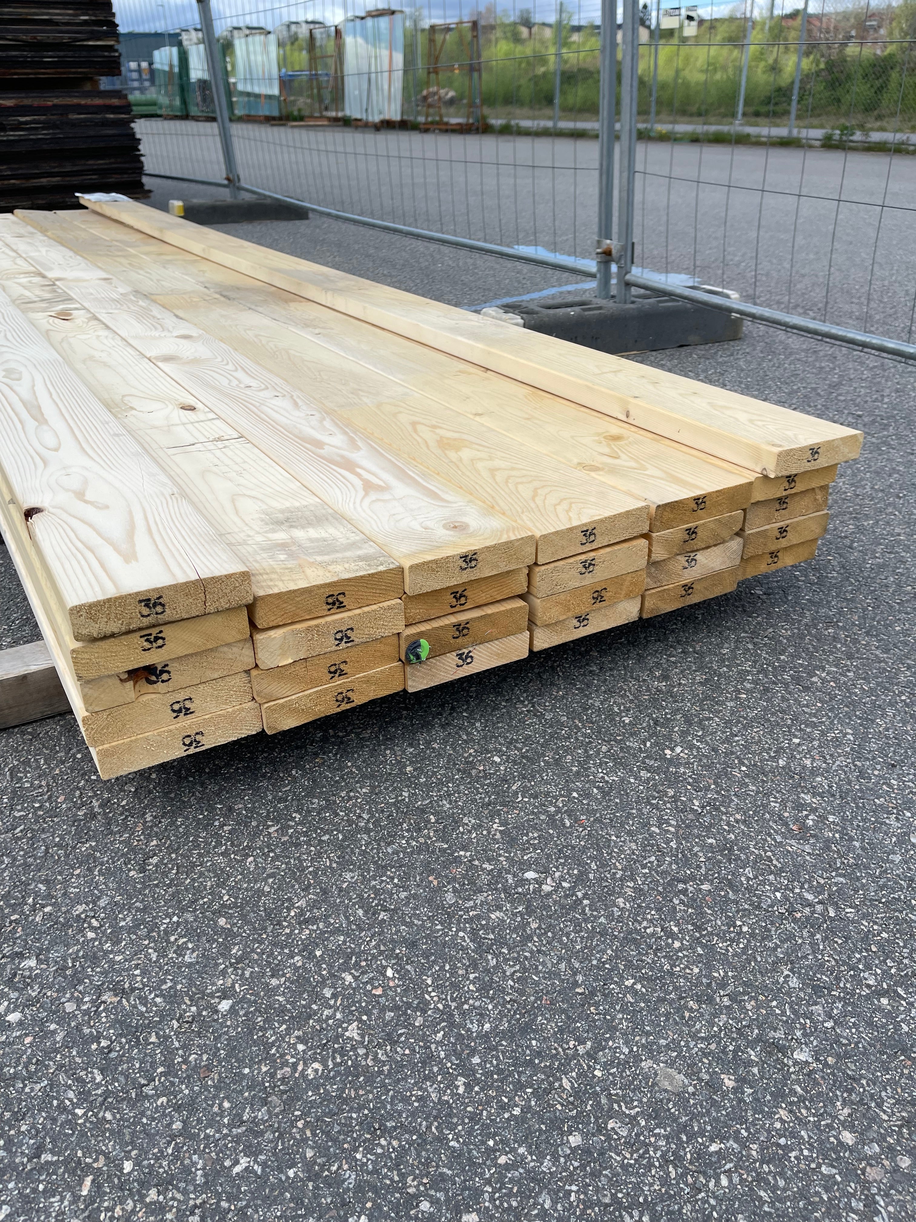 34x145 3.60m 26st gram regel hyvlad