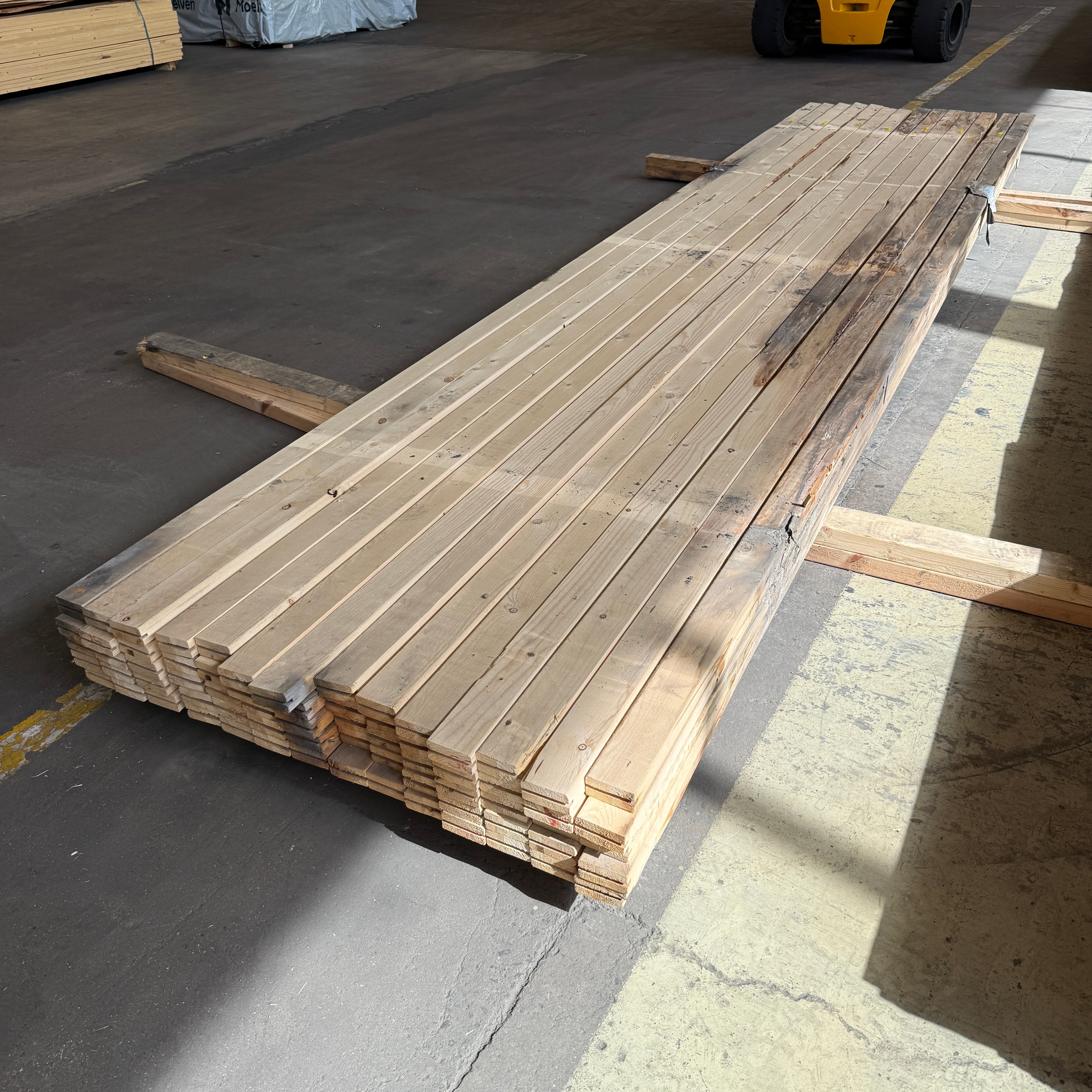 Paket Ändspontat Regel 34x70mm, 70st 4,50m- Fuktskadad