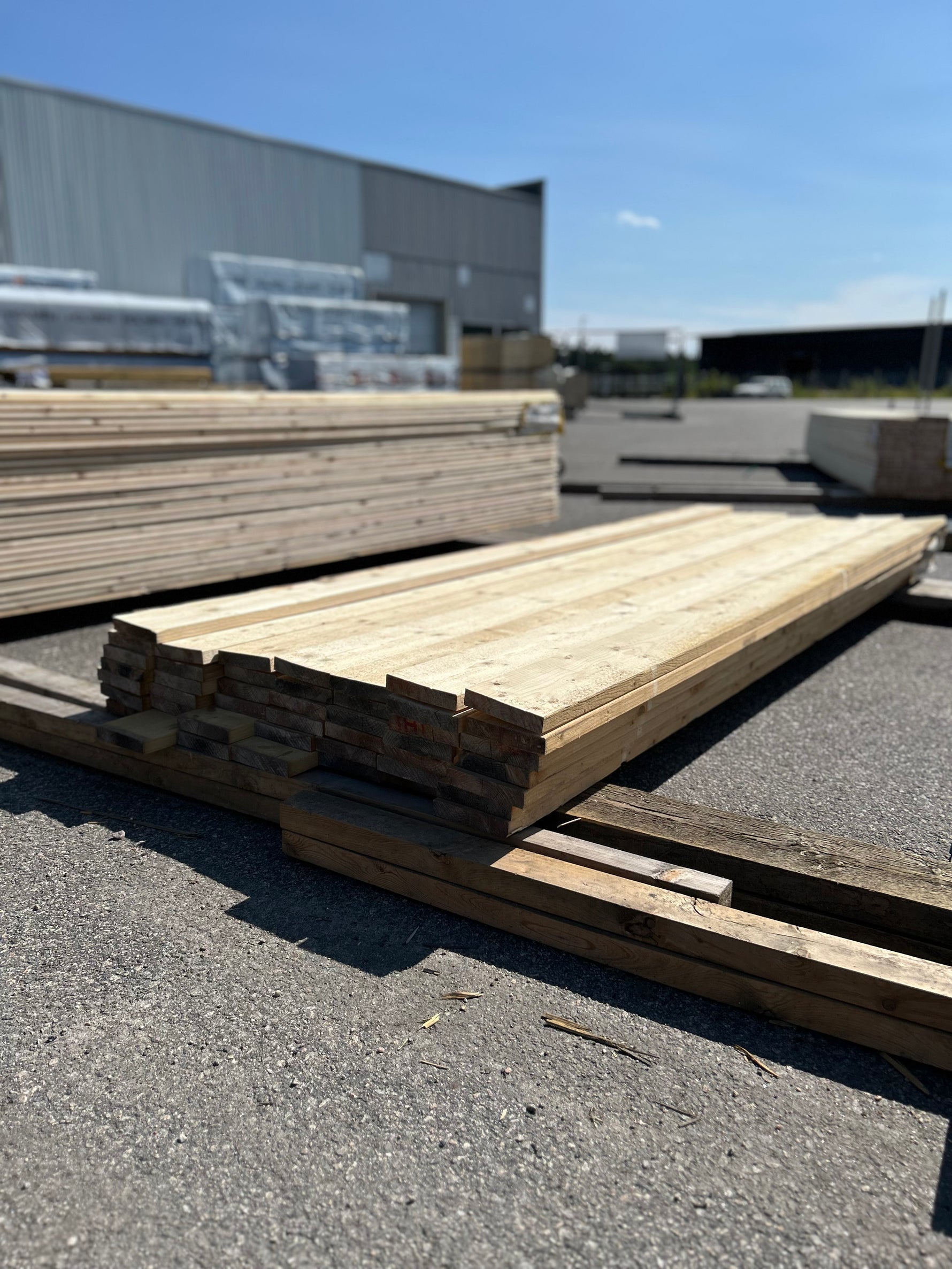 Paket Finsågade Brädor 22x145mm 2.70m 45st Väderbitet