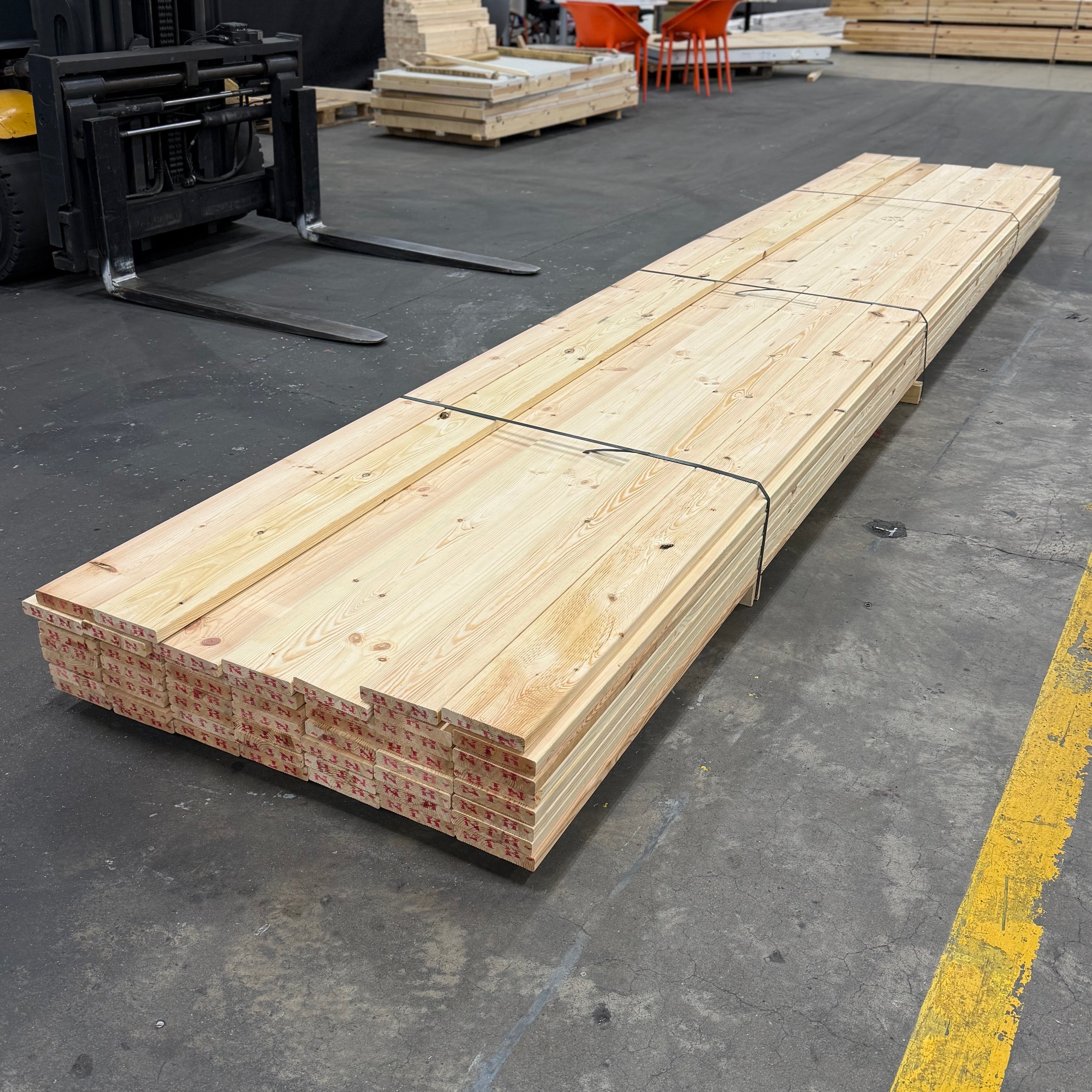 Paket Hyvlade Brädor 27x145mm 5.40m- 53st (Furu Rillad) B- sortering