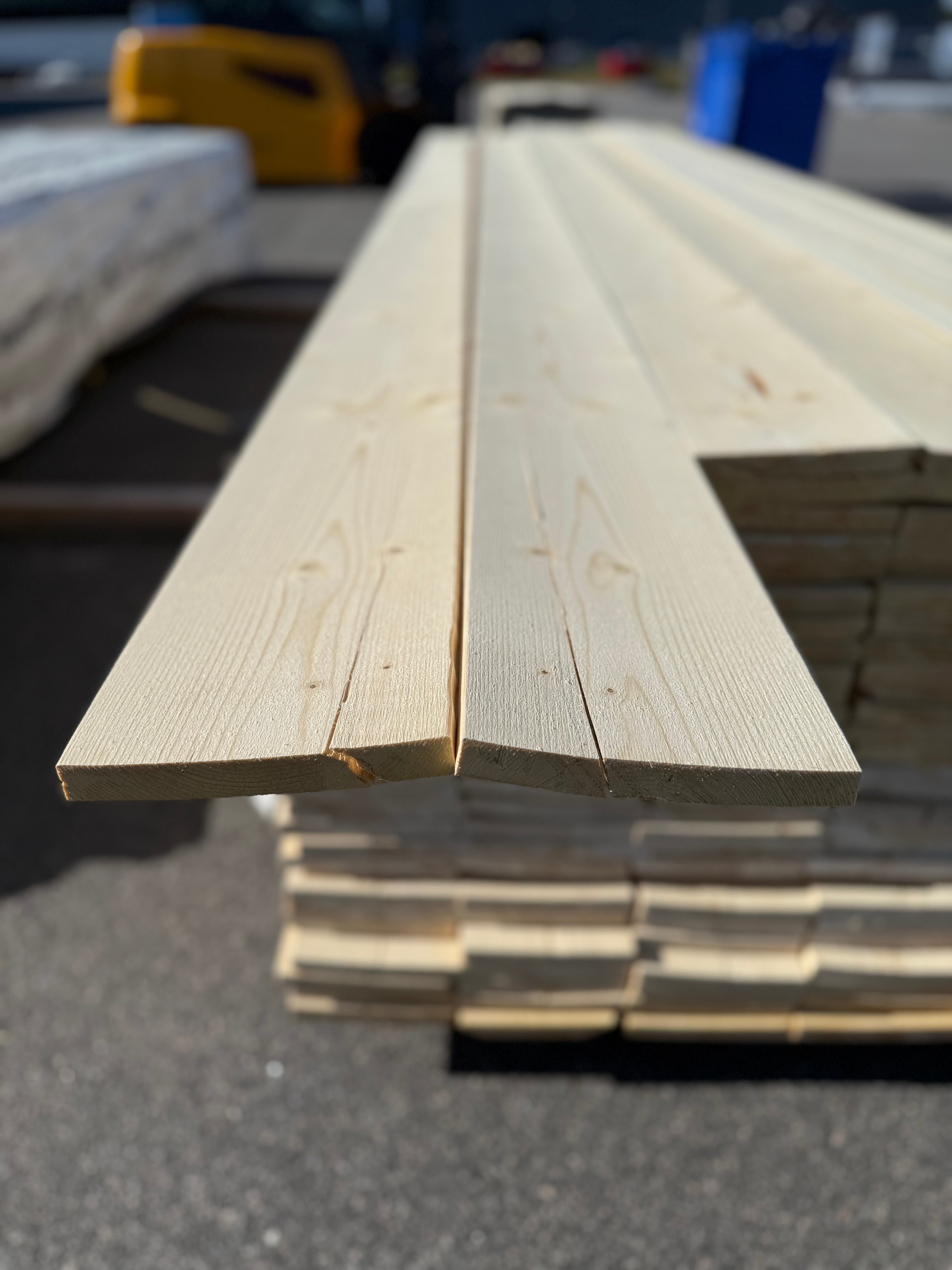 Finsågad Panel 22x170mm – Andra sortering
