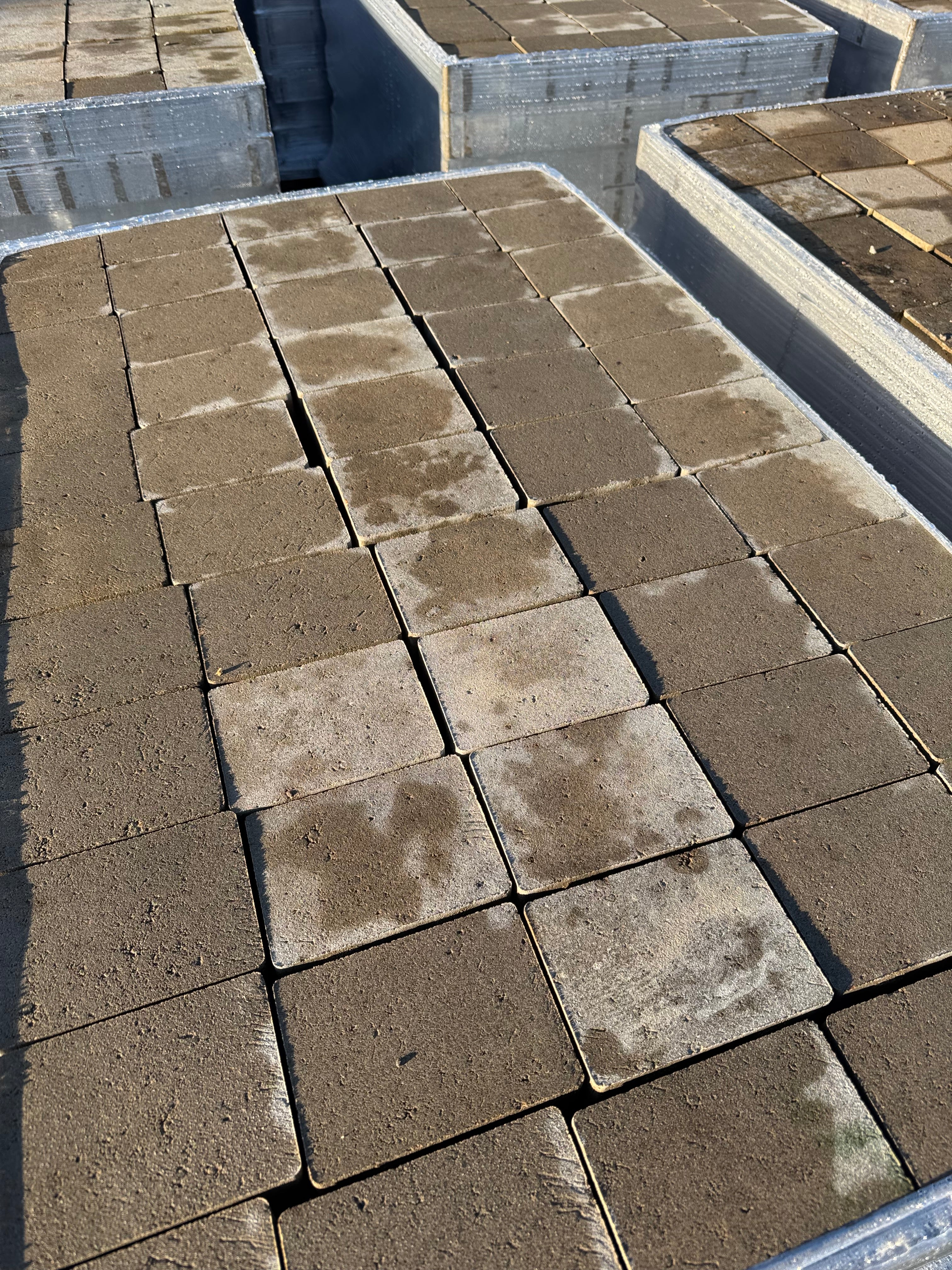 Scala 105x140x70 mm – Naturgrå 170 kr/kvm (2,5 kr/sten)