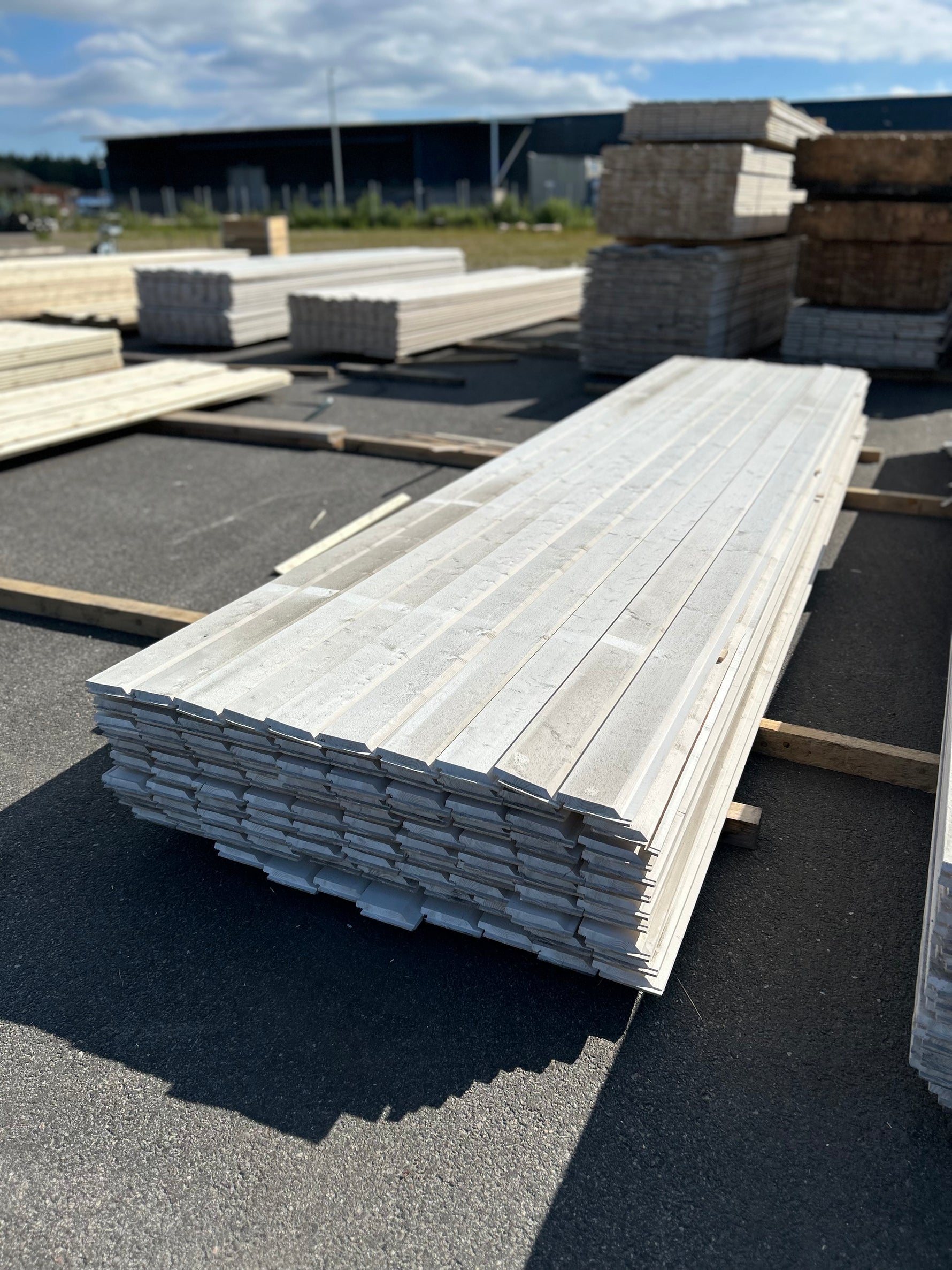 Parti Enkelfas Fals Ändspont 22x120mm, 260st 4.80m- Mellanstruken