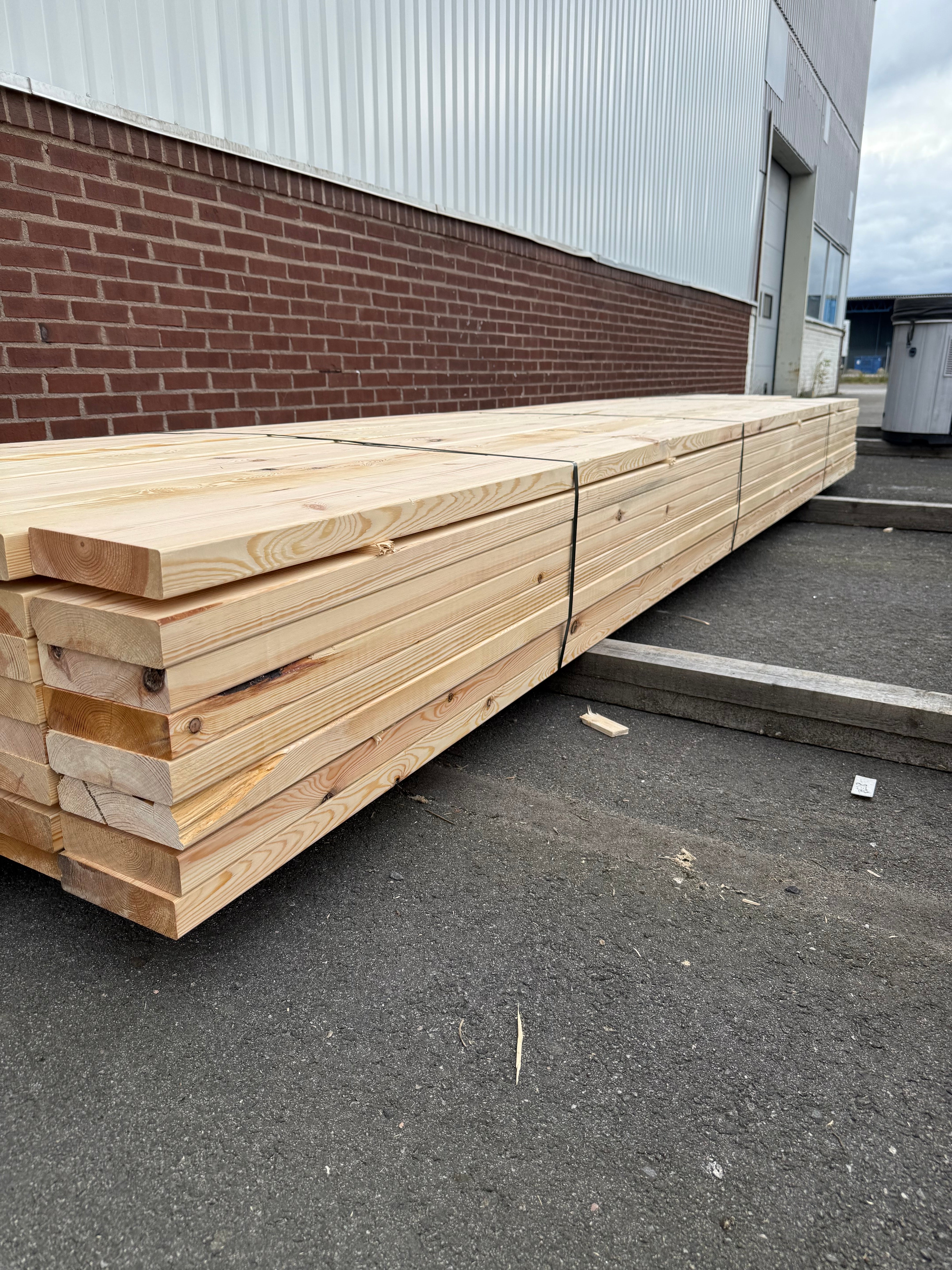 Paket Reglar 45x170mm – 48 st (4,80 m, furu)