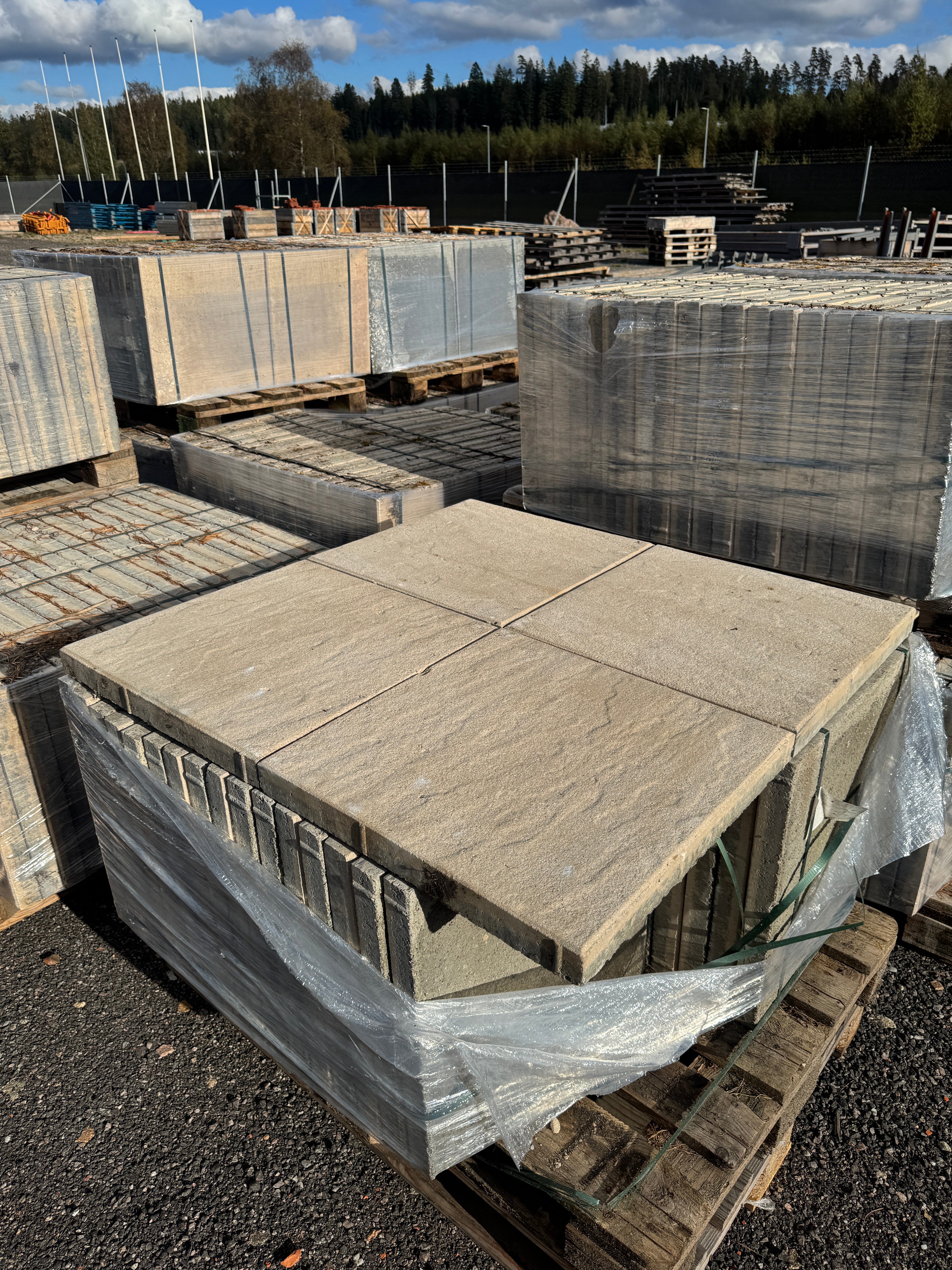 Marksten Chateau Desert 500x500x50mm – B-sortering
