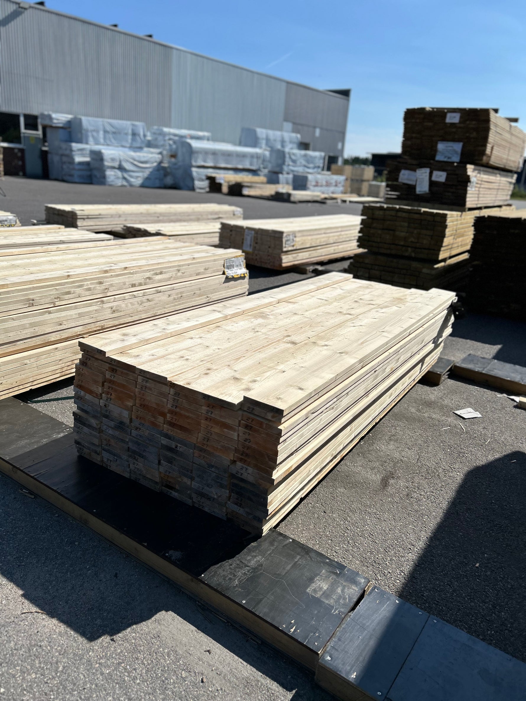 Paket Finsågade Brädor 28x170mm 2.70m 116st Obehandlade