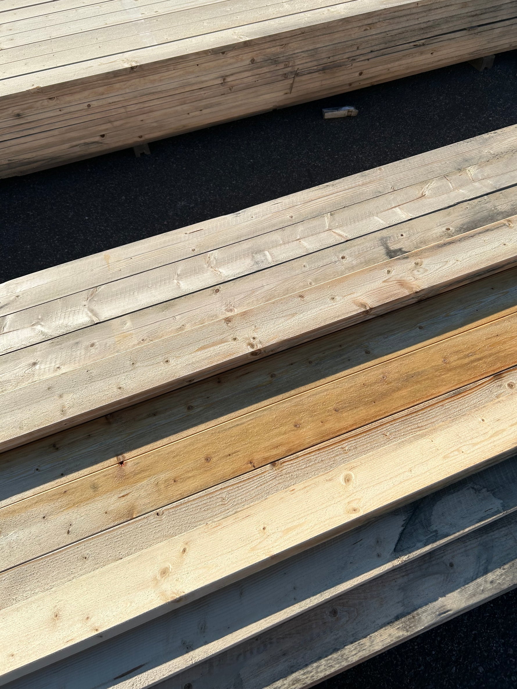 Paket Finsågade Brädor 22x120mm, 108st 4.20m Fuktskadat