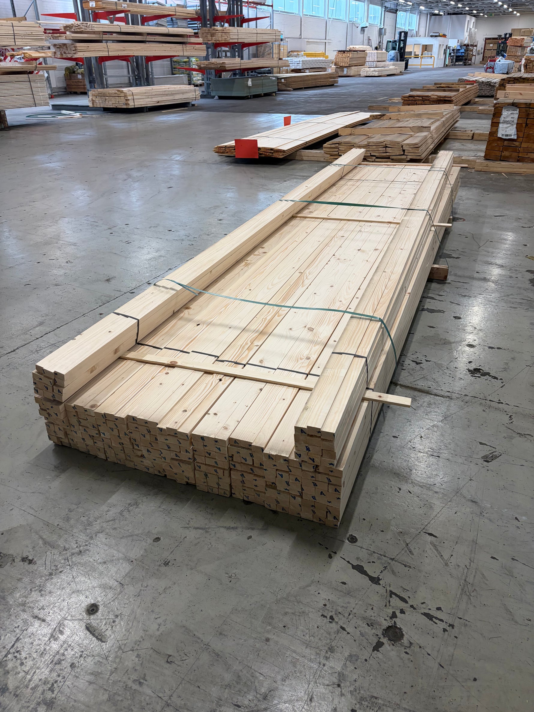 Paket Obehandlad Läkt 25x36mm, 3,9 m – 240 st