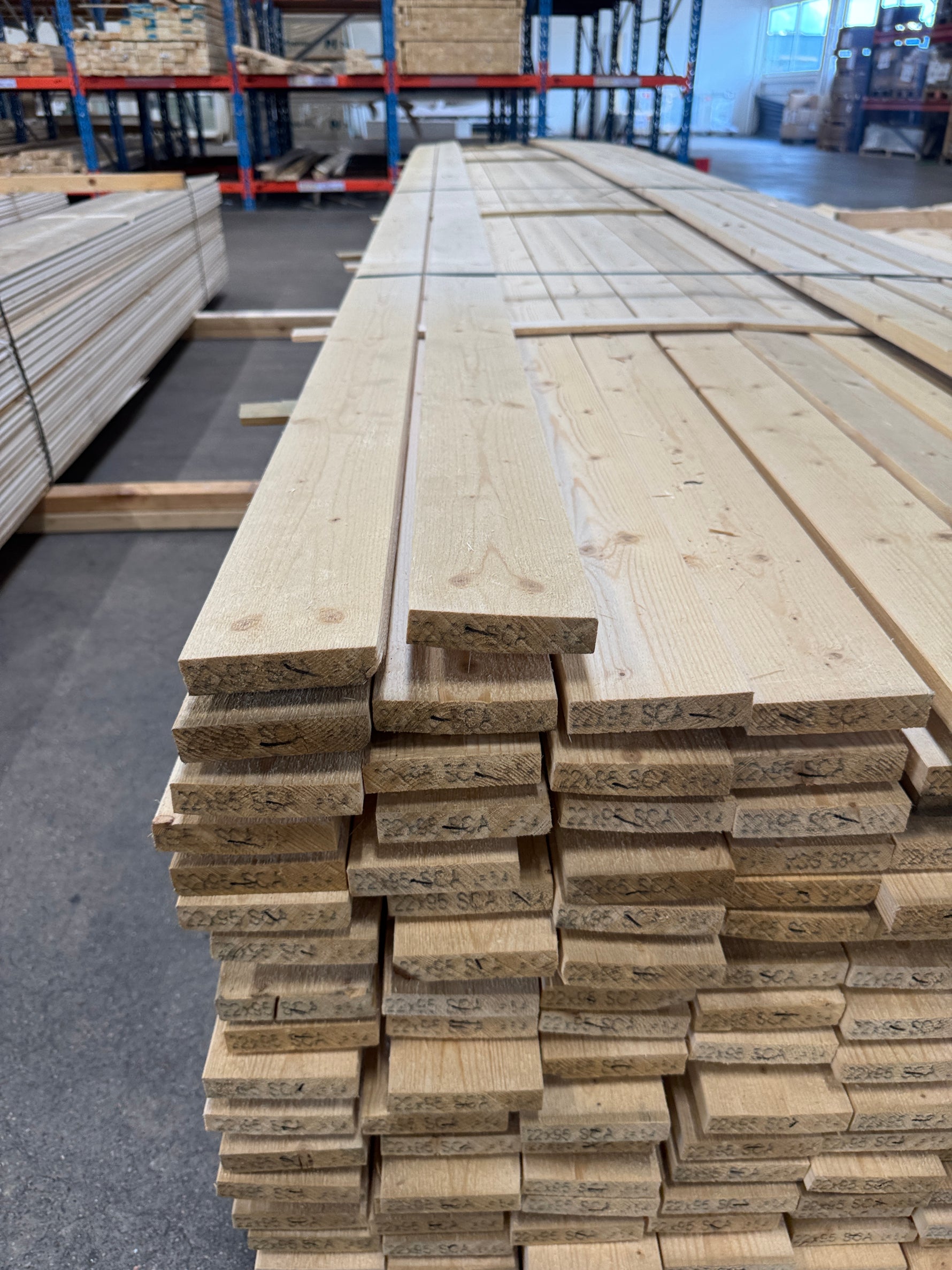 Paket Finsågade Brädor 22x95mm 5,40m – 195 st Väderbitna