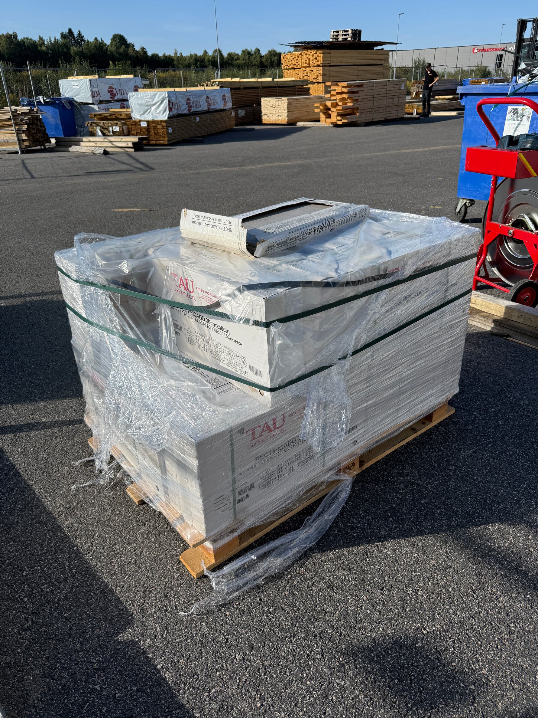 Parti Granitkeramik Tundra Greige 30×60 cm – 48,24kvm
