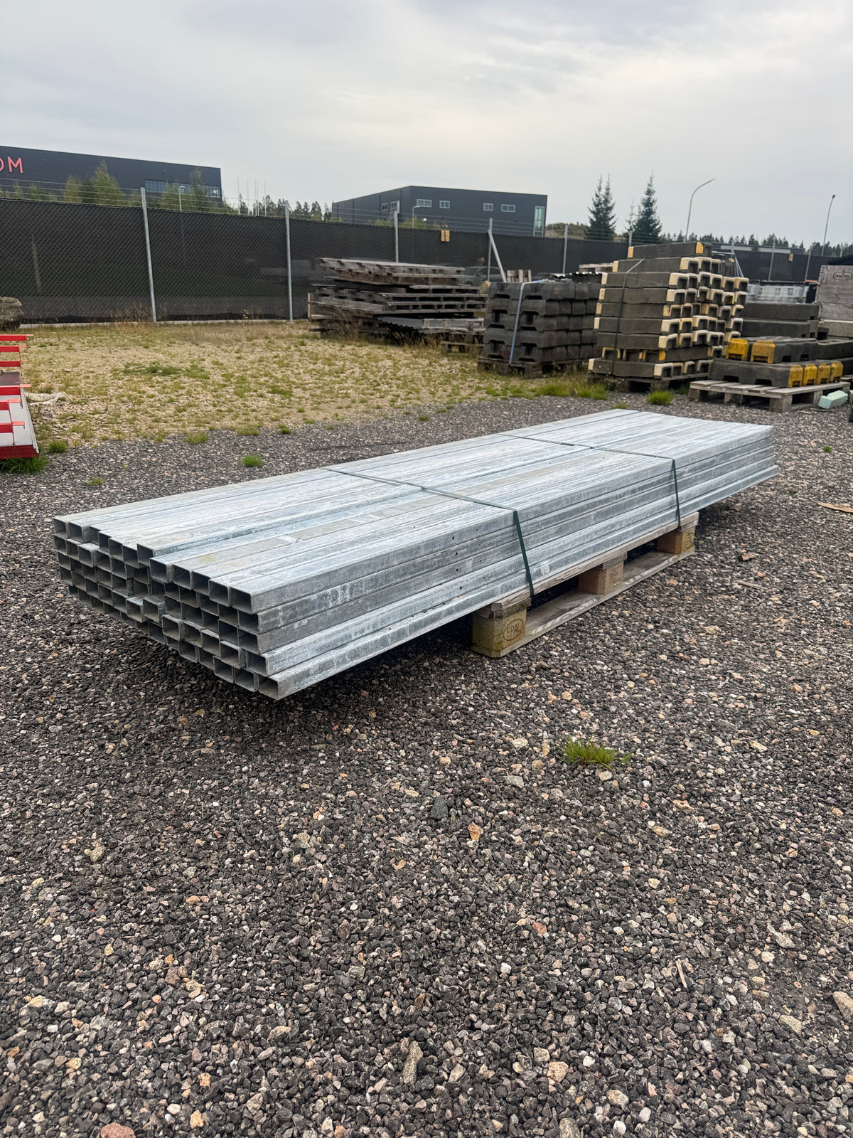 Pall Stängselstolpar 40x60mm – 2,70m – 60st