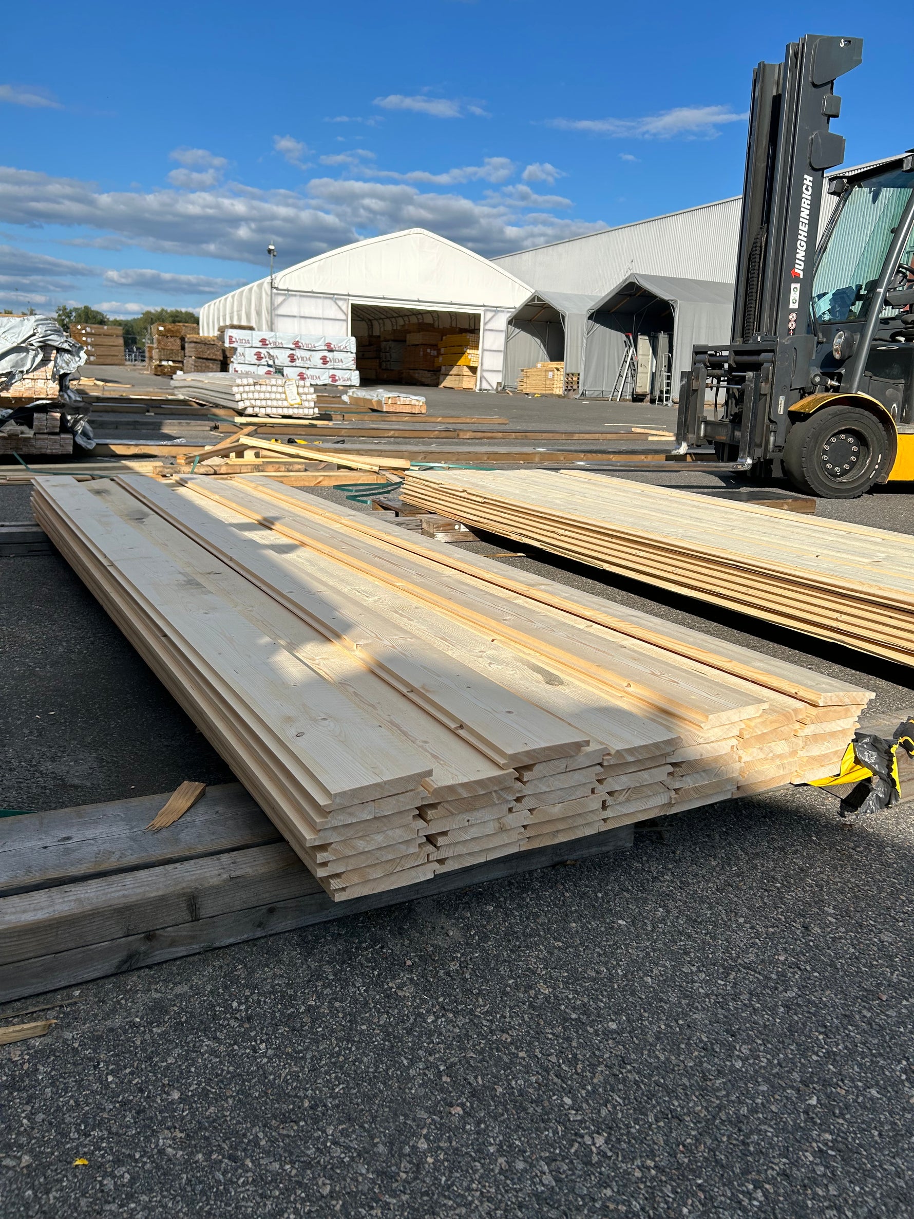 Parti Ytterpanel Dubbelfas Fals 22x145mm 3.0m 46st Gran
