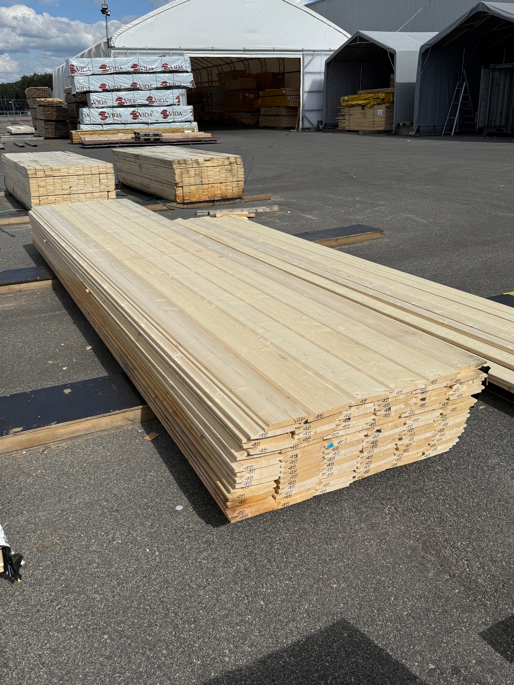 Paket Ytterpanel Enkelfasspont 22×170mm 4,80m 96st Obehandlad- Revor