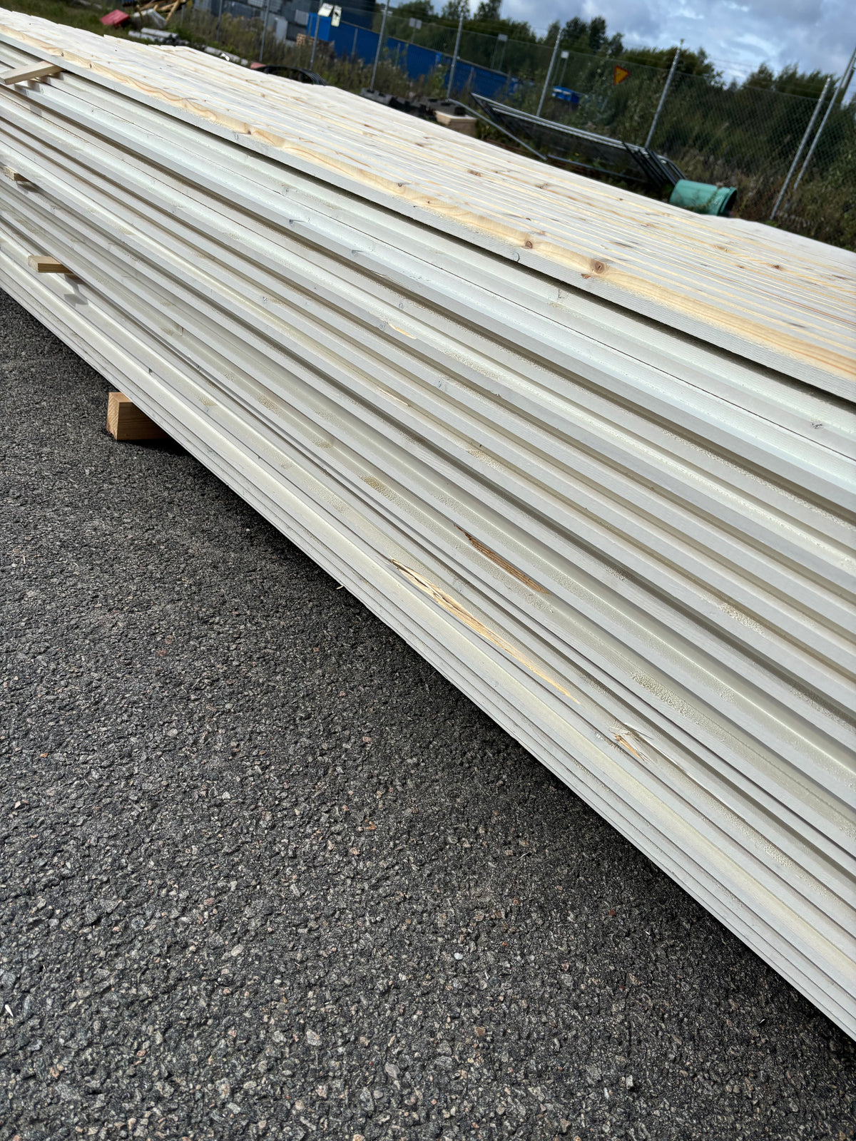 Paket Uppsalapanel 21x115mm 4.80m 198st Grundmålad