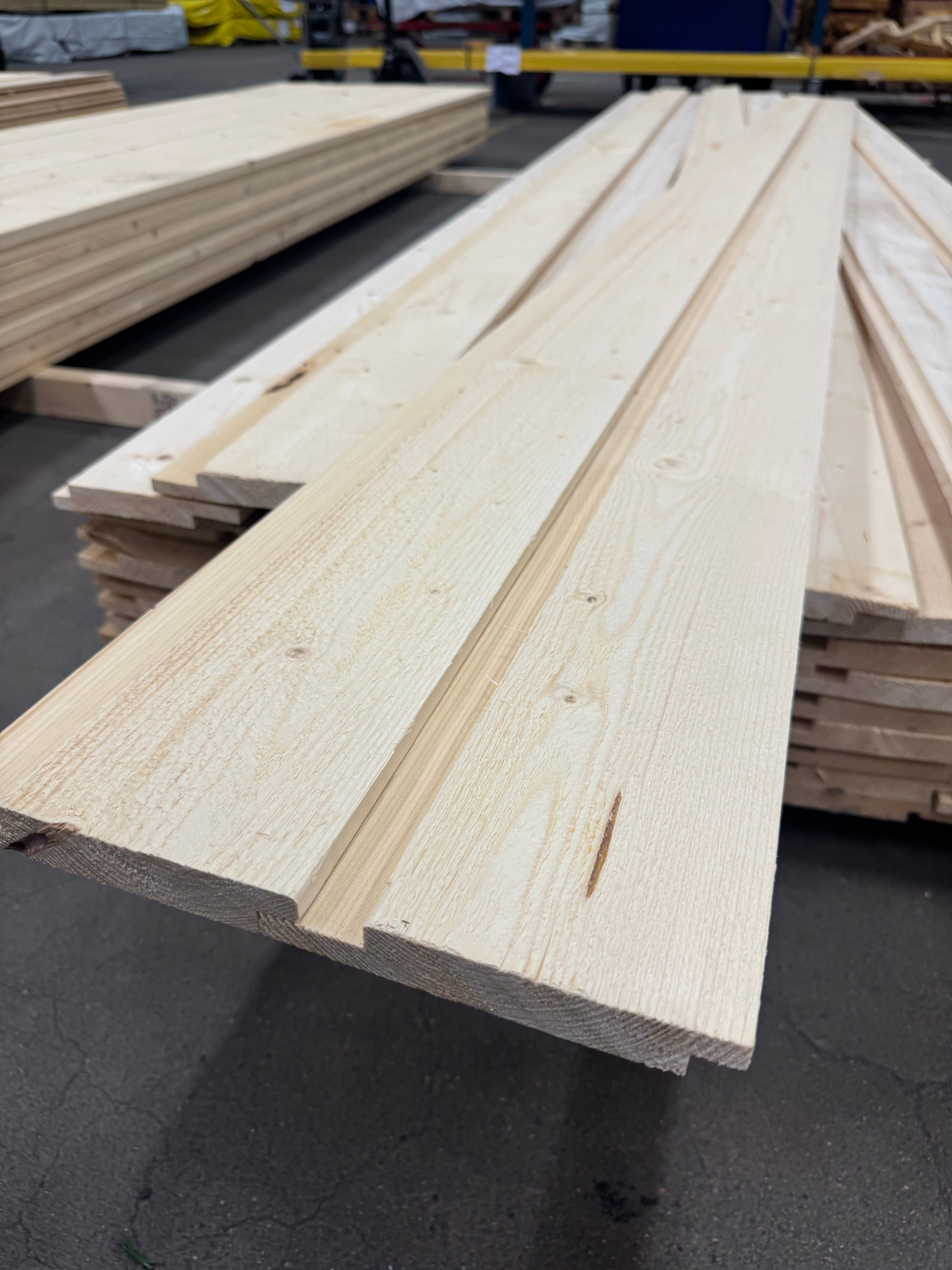 Paket Ytterpanel 22x145mm 66st 4.20m