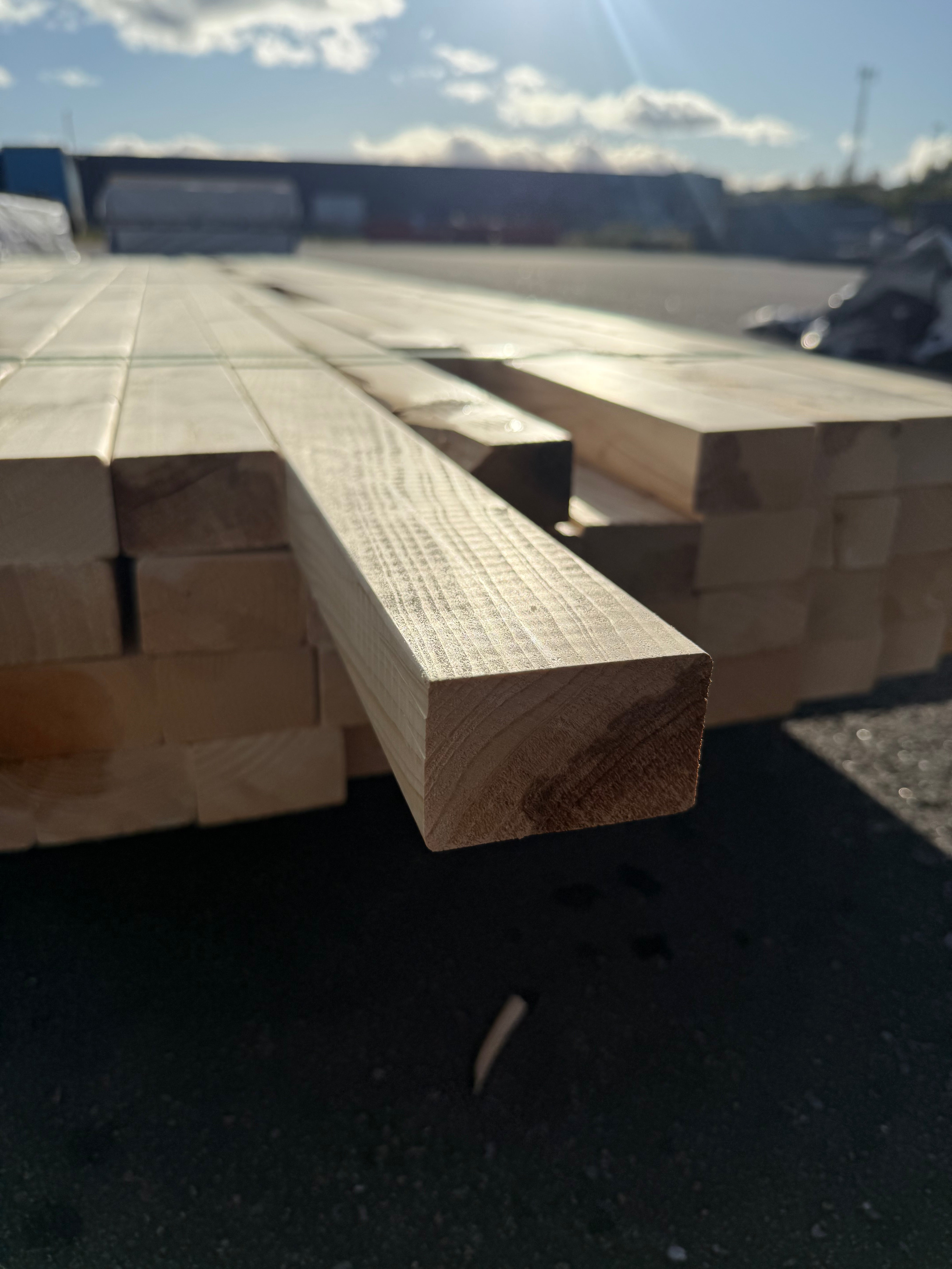 Paket Reglar 45x70 – 58 st (3,30–3,90 m, furu)