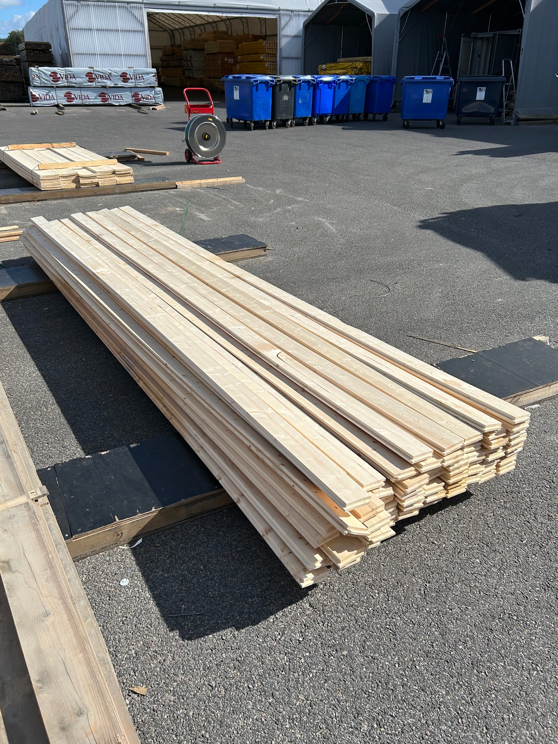 Paket Slätspont 28x95mm 3,90m 67st Gran