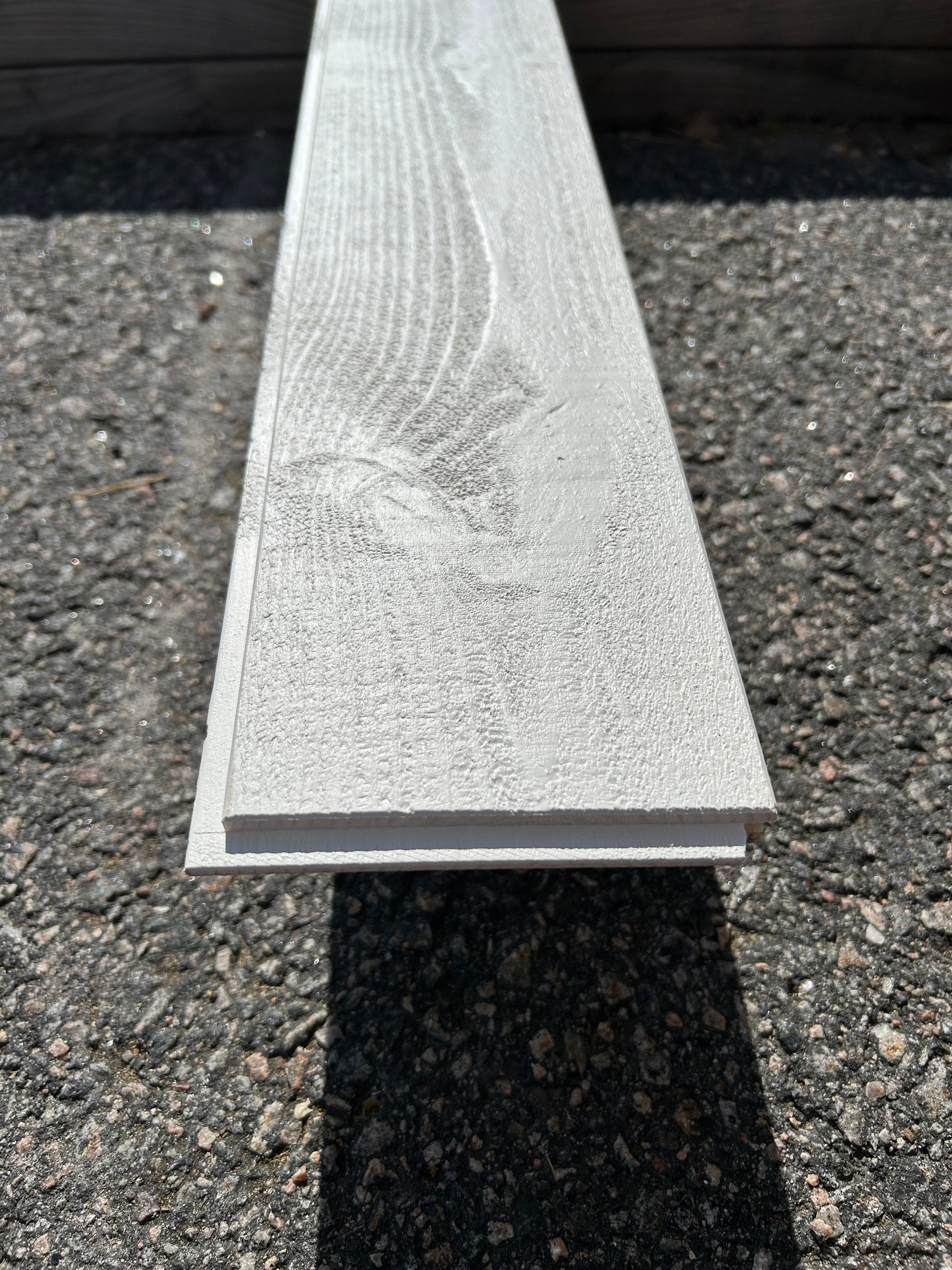 Parti Finsågad Slätspont 15x120mm 3,60m- 9 paket Furu Vit Grundmålad
