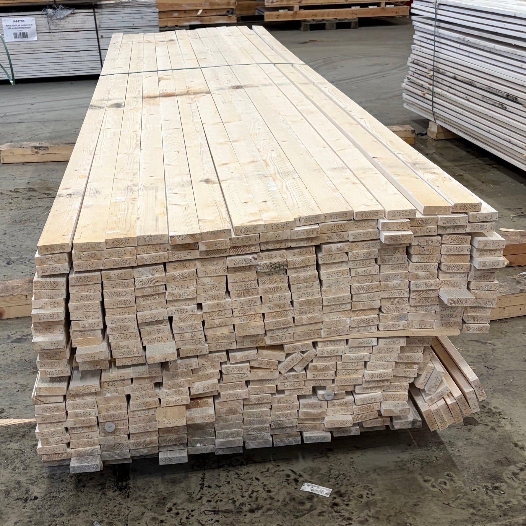 Paket Finsågade Brädor 22x70mm, 375st 4,20m (Vit) - Spirec