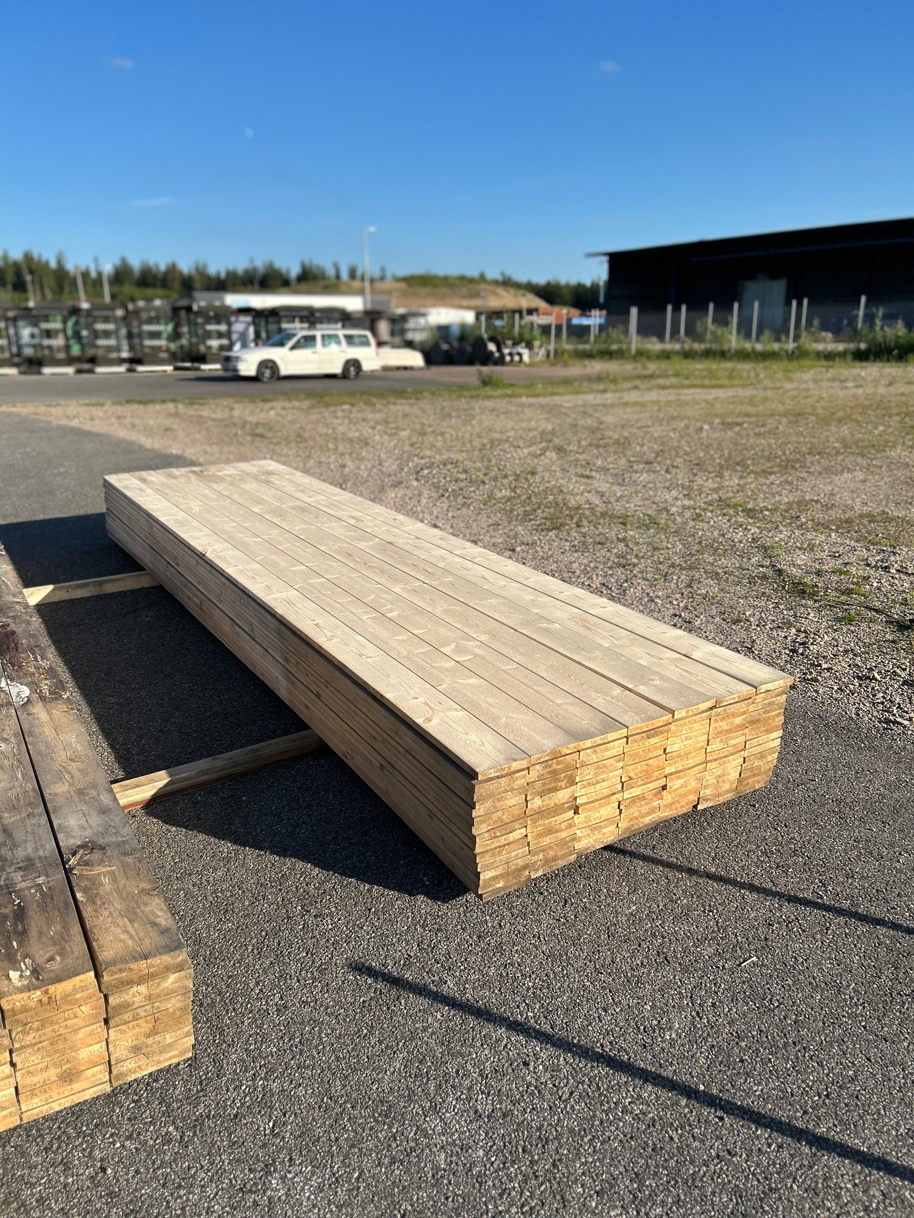 Paket Finsågade Brädor 22x145mm, 105st 4.20m Väderbitet