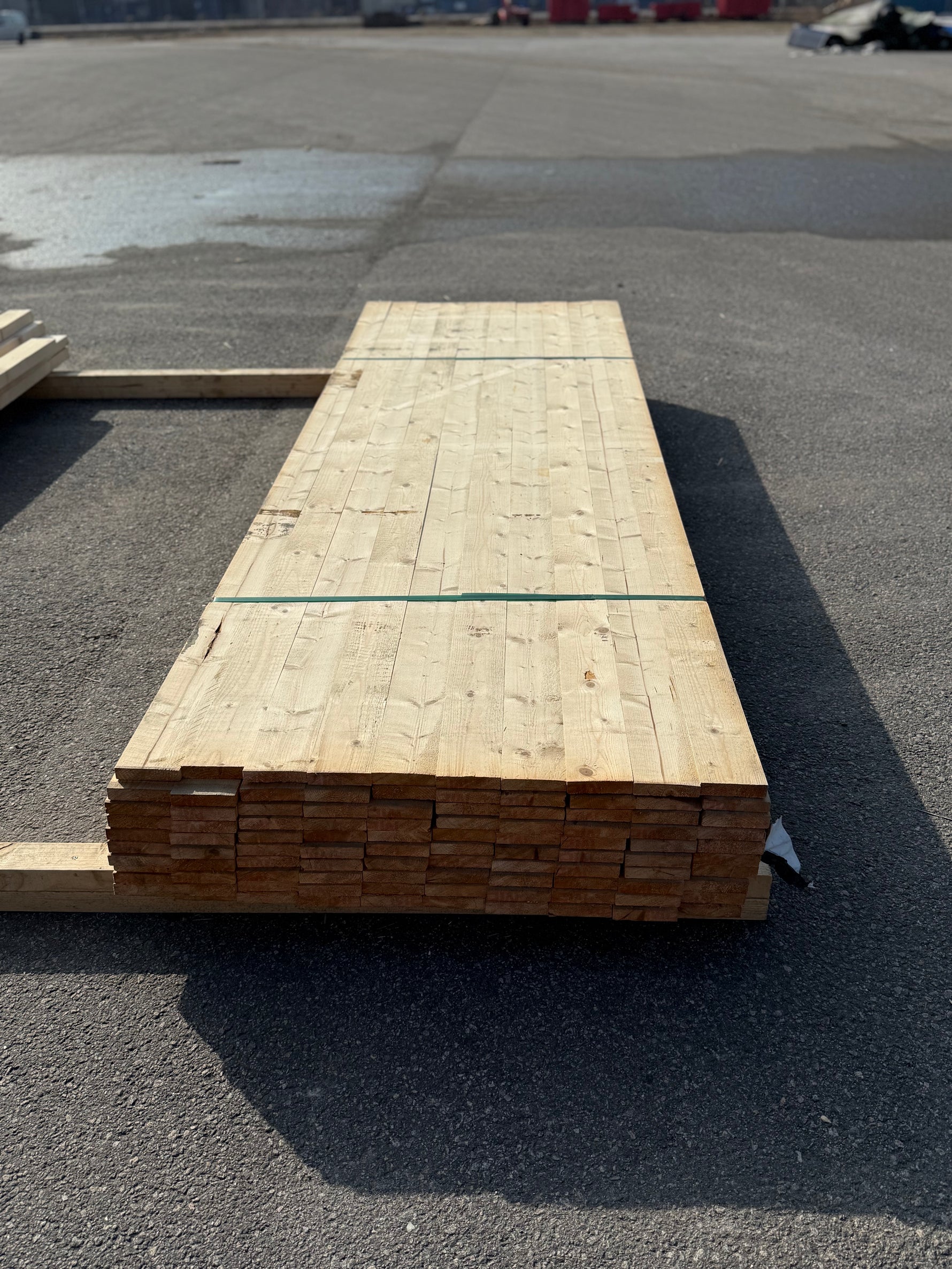 Paket Finsågade Brädor 22x95mm 100st 3.0m Gran - Spirec