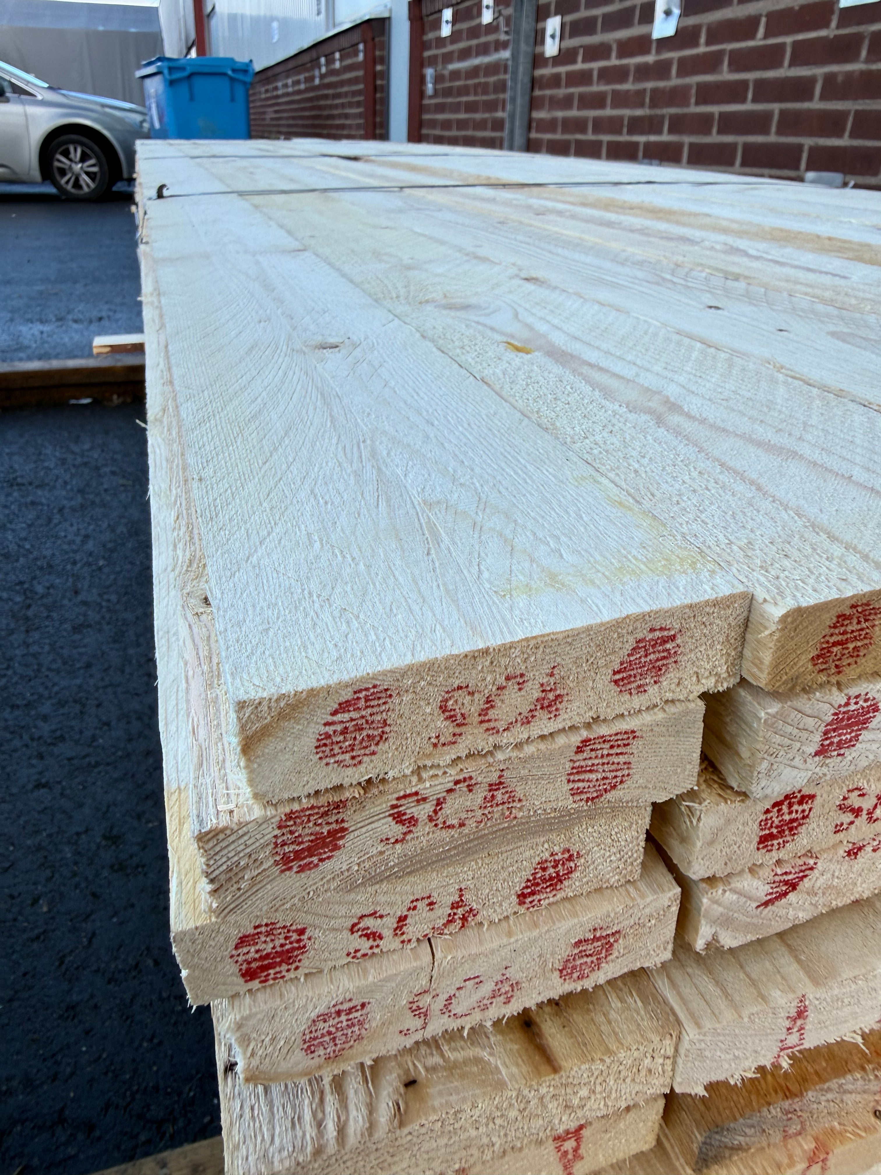 Paket Brädor 22x100mm Råsågade – 240 st (3,6–5,4 m, gran, obehandlad)