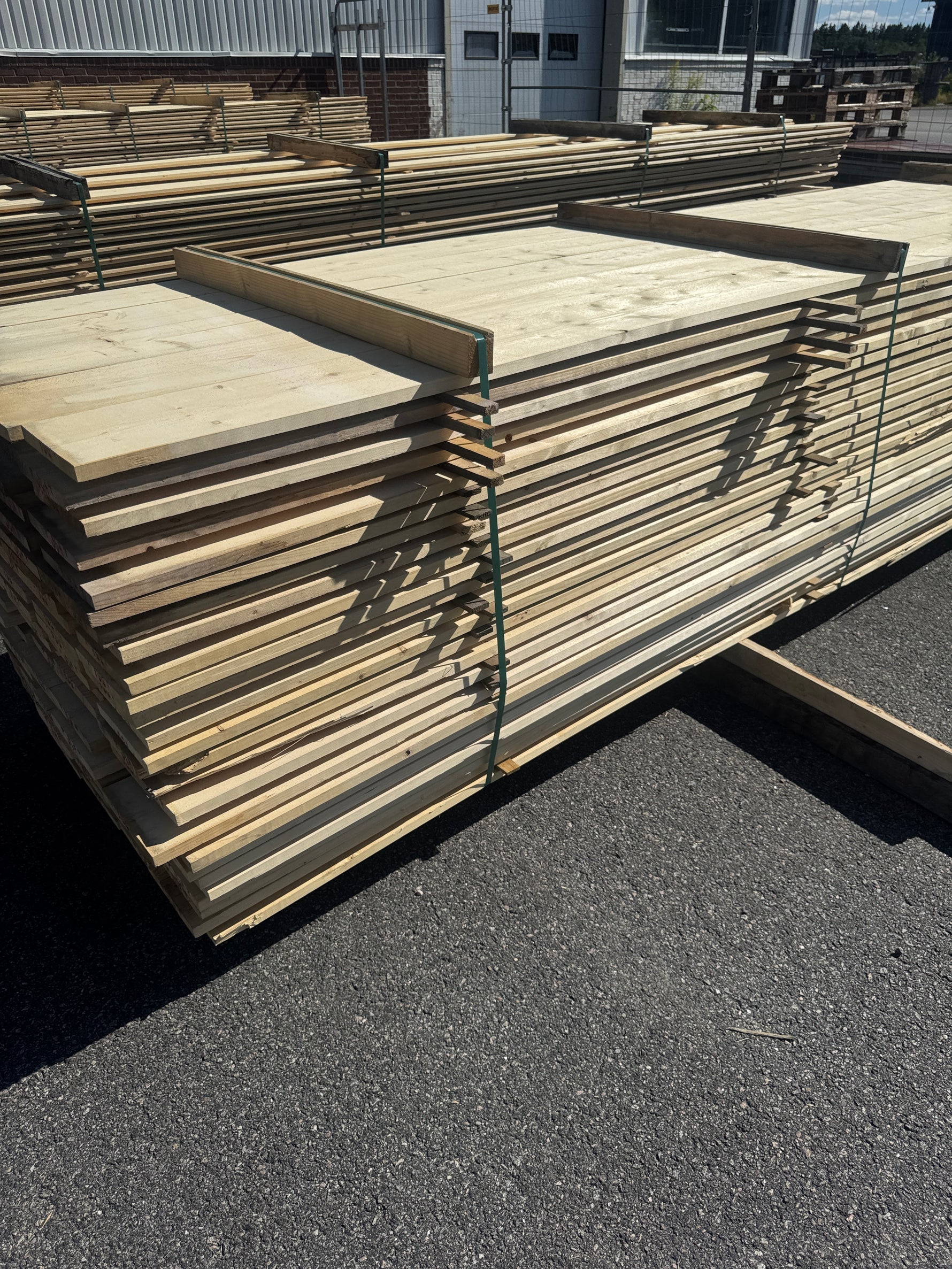 Paket Finsågade Brädor 22x195mm 5,40m 125st B-sortering