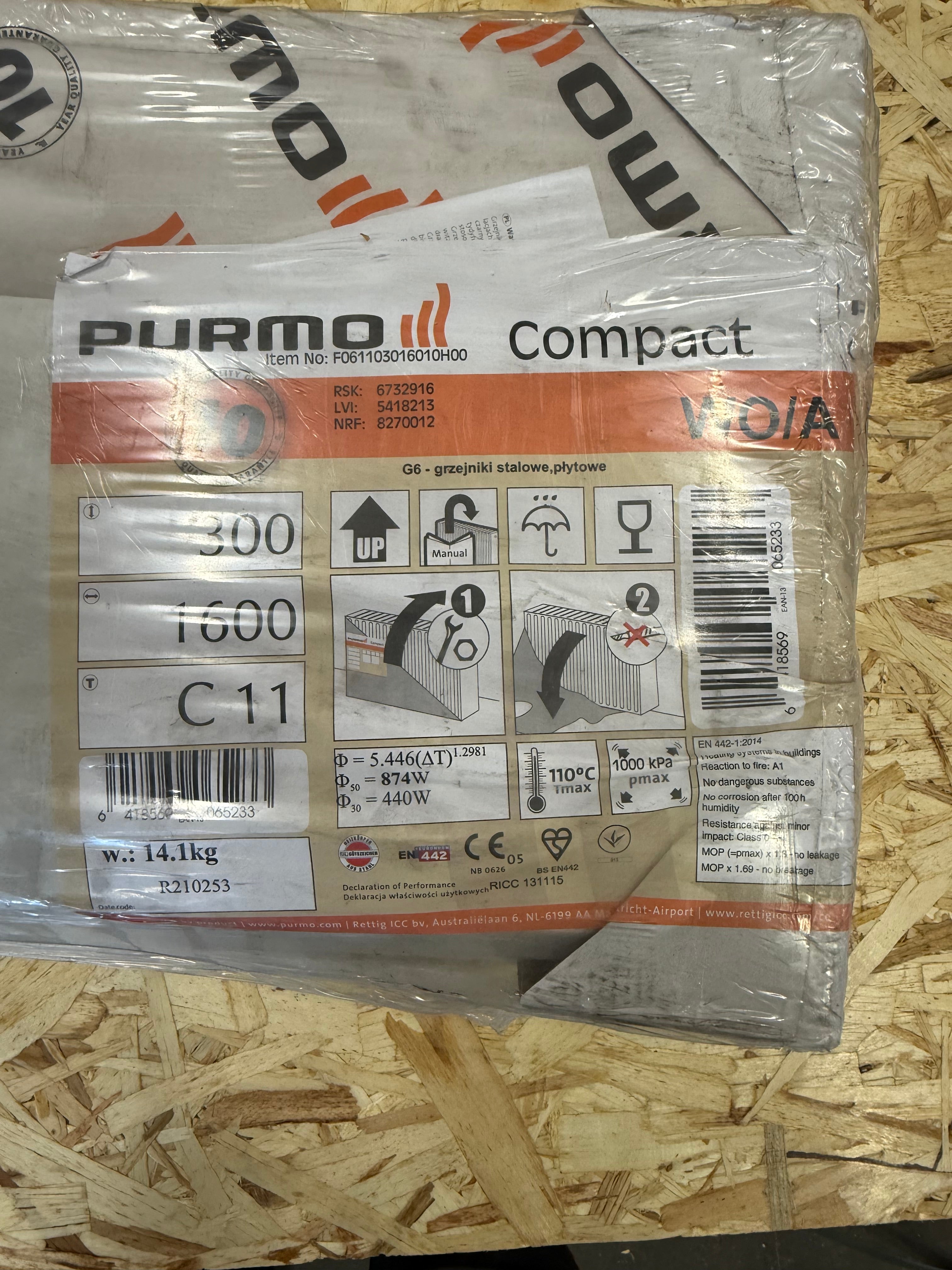 Element Purmo Compact  300x1600mm
