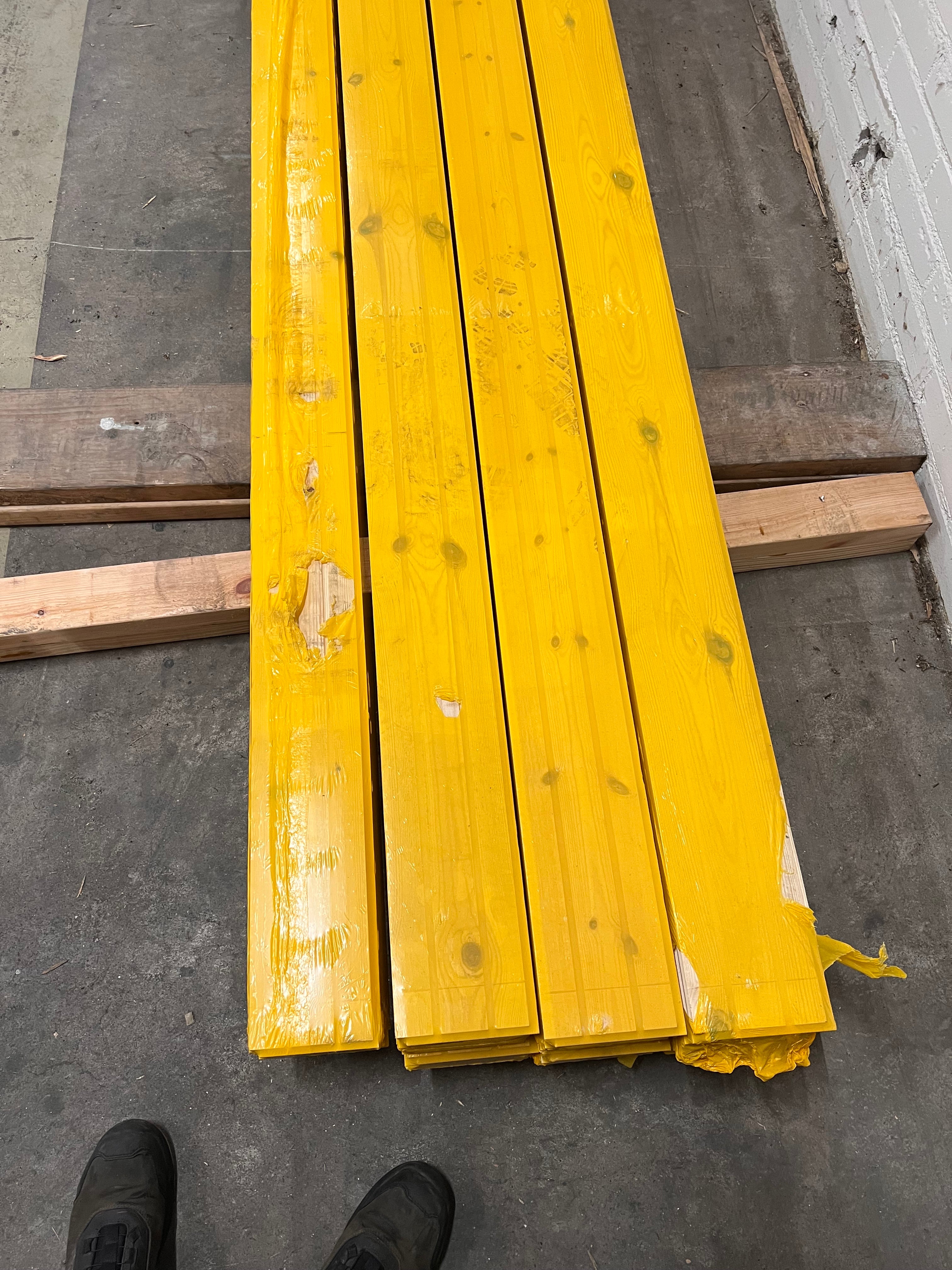 Paket Spårpanel 13x145 furu - sekunda (obehandlad) 36,1 kvm