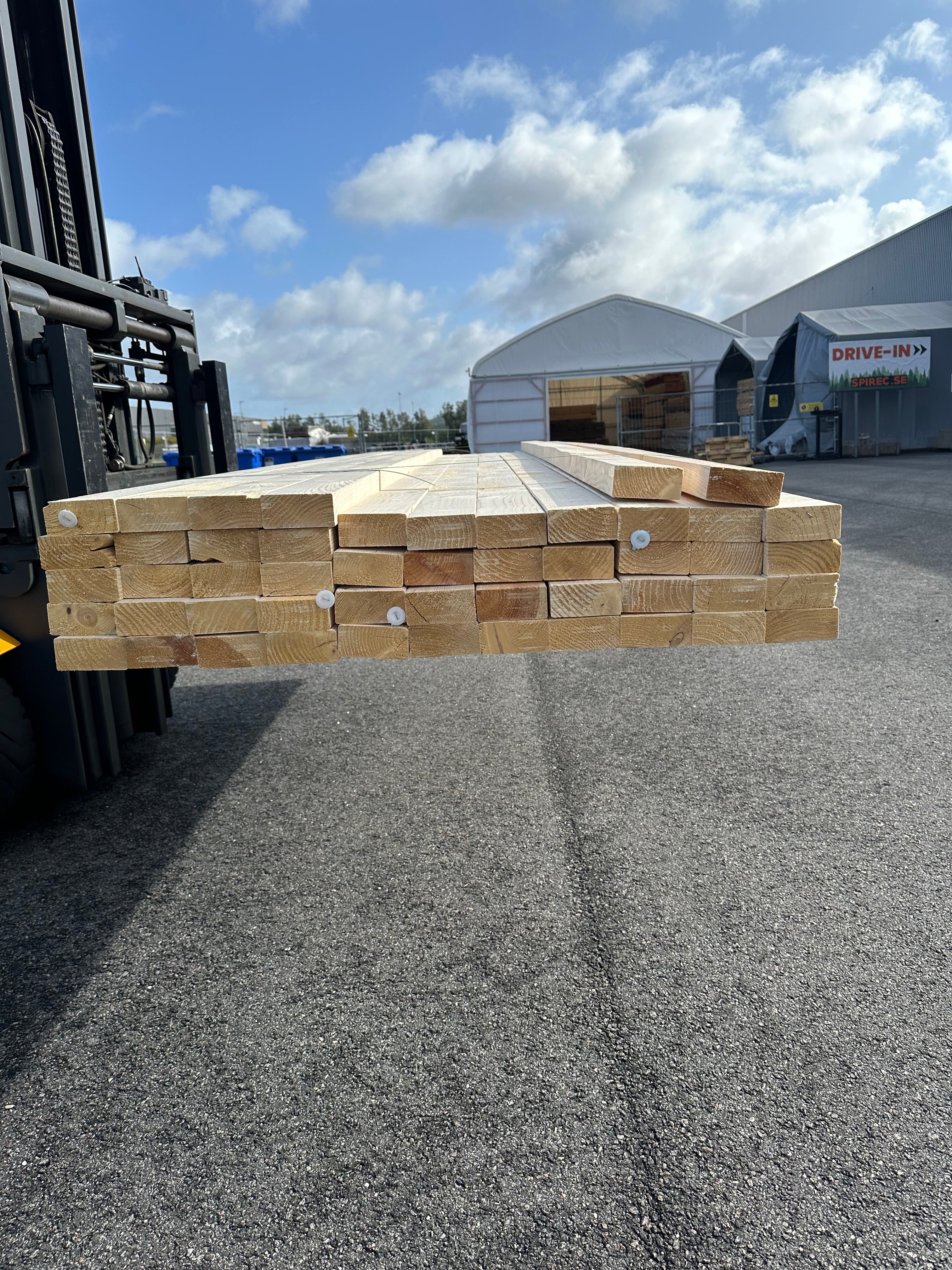 Paket Reglar 45x95mm 3.60m C14 50 st
