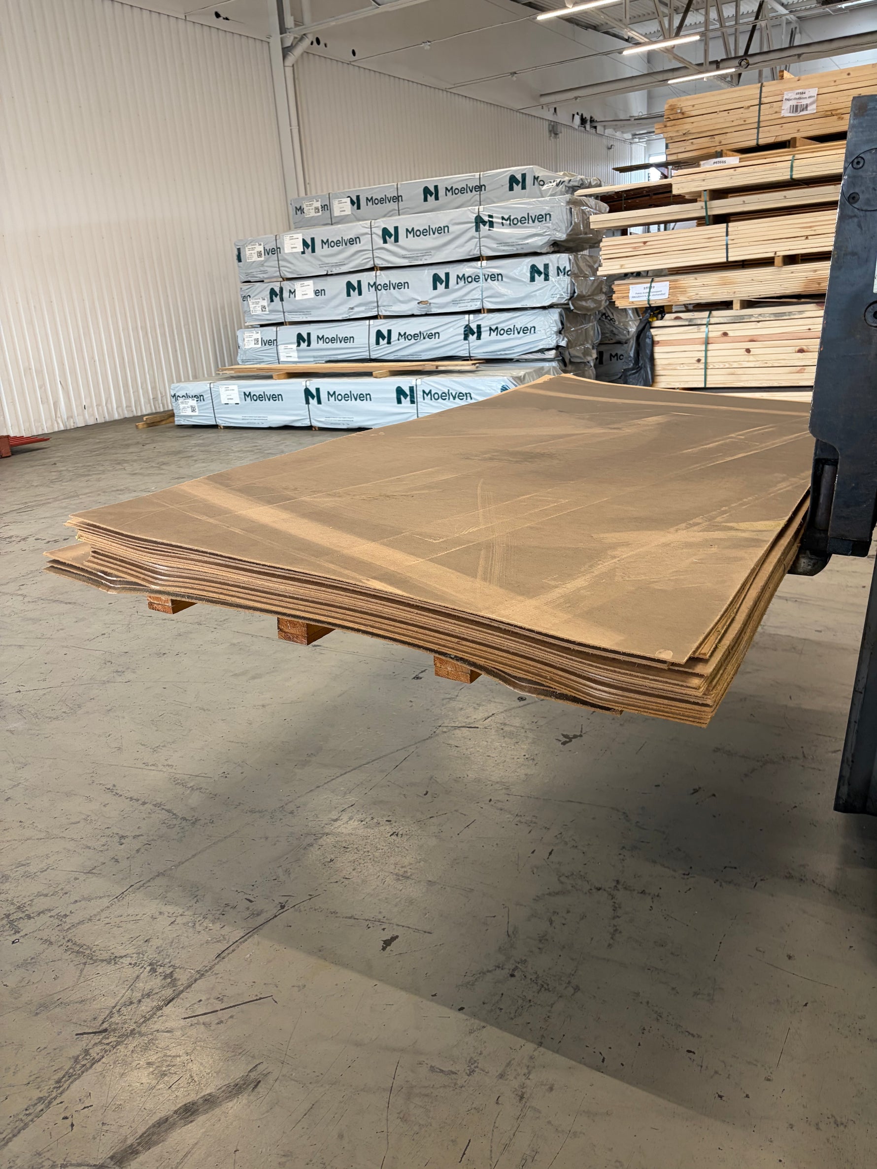 Pall Masonit 3 mm 1225x2450 mm – ca 30 st