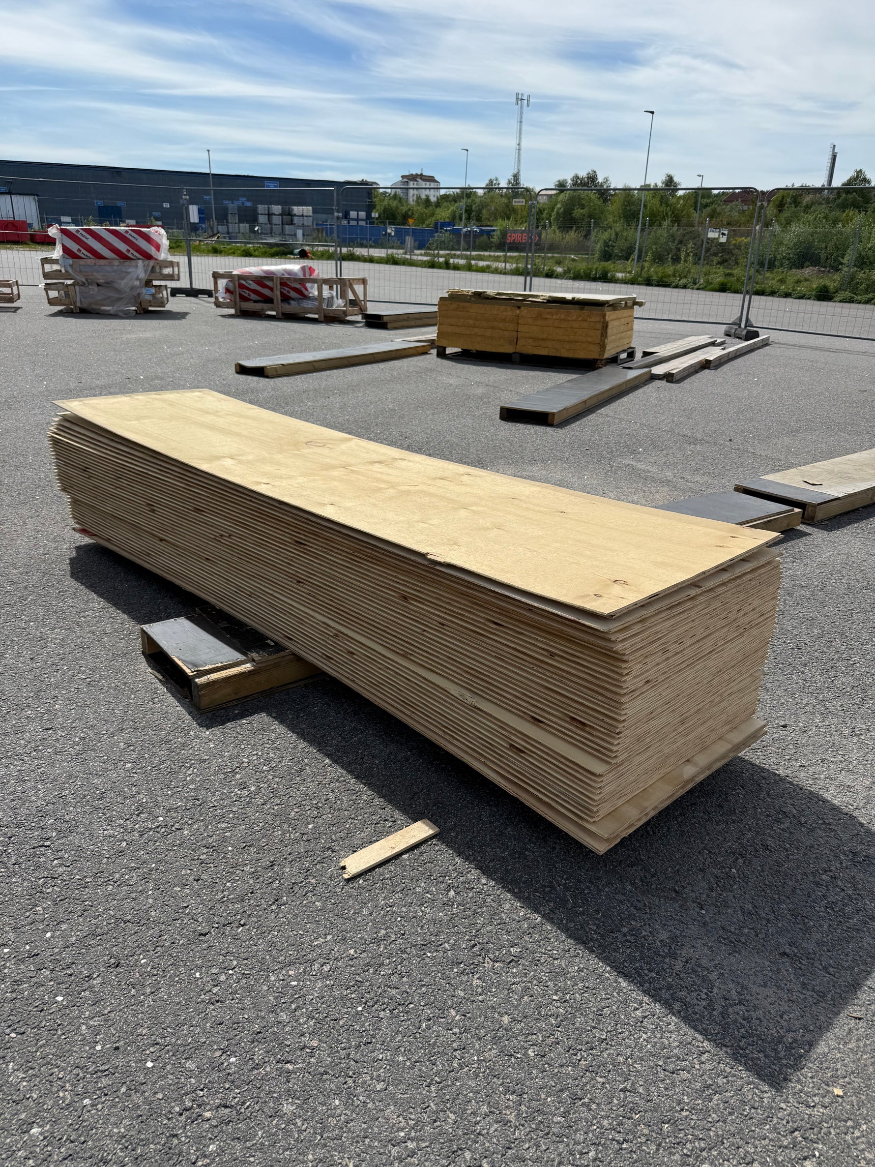 Parti WISA Wall Ergo Plywoodskivor 12mm (598x2400mm) 32st