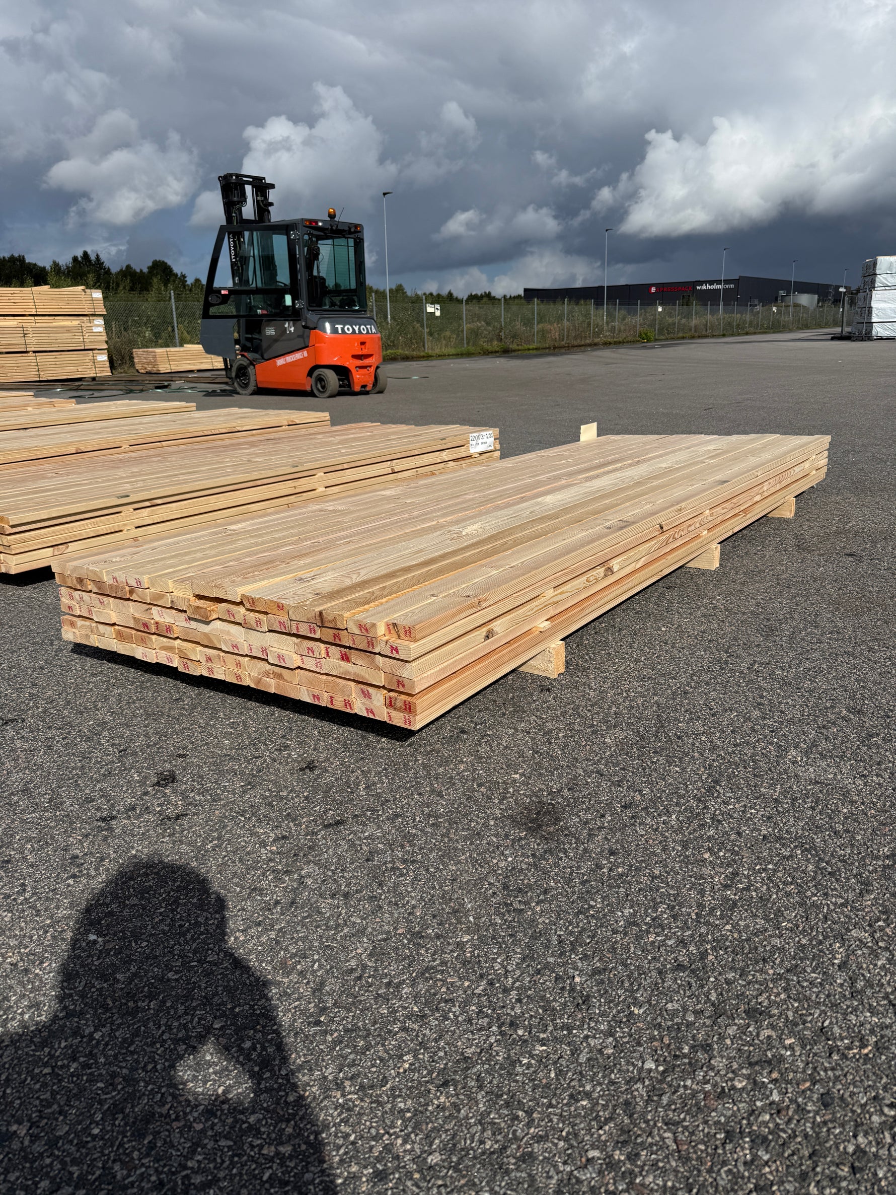 Paket Glespanel 28x70 mm – 3,00 m Furu 90 st