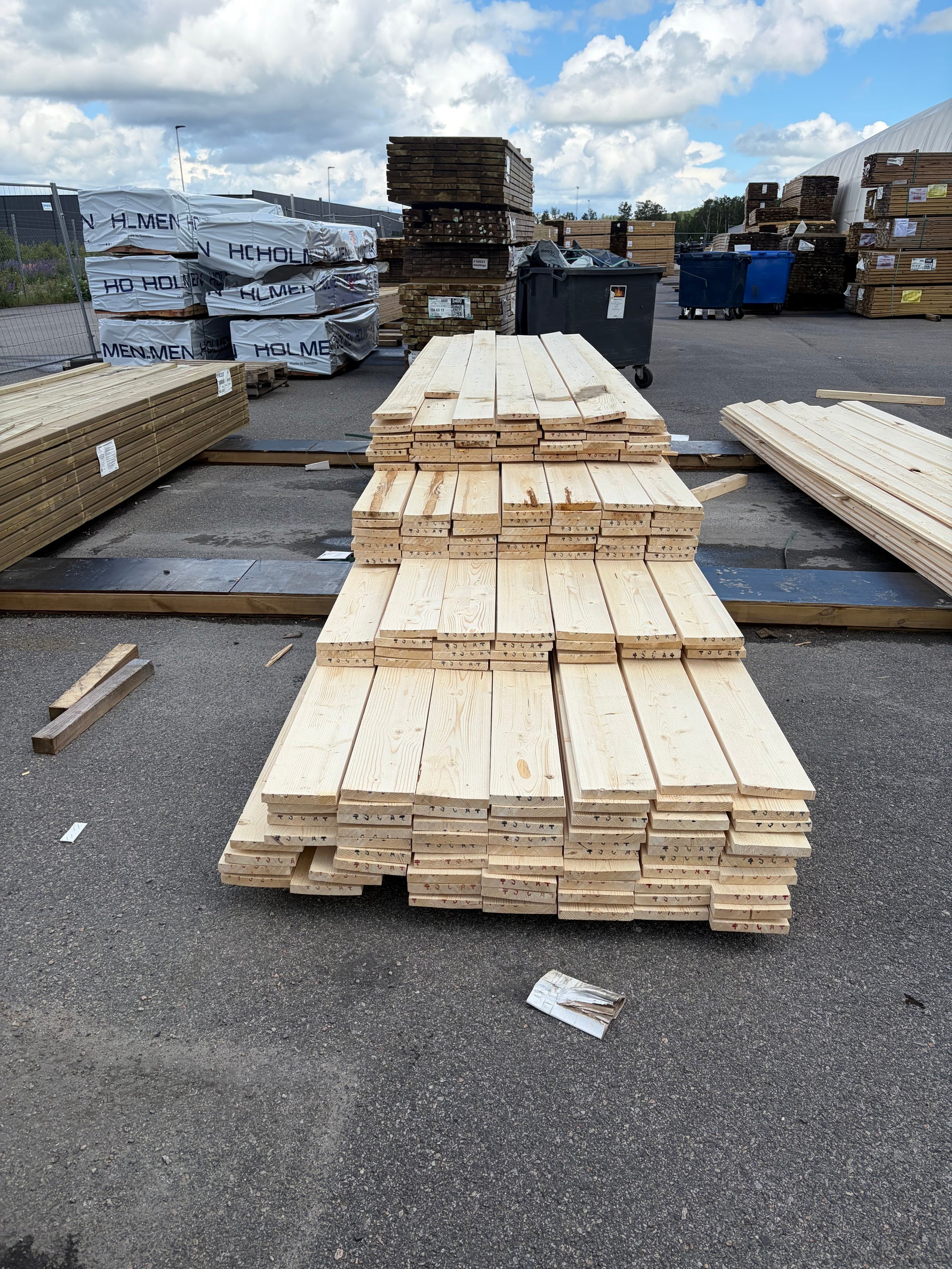 Paket Finsågade Brädor 22x145mm, 181st 3,60–5,40m (Andra sortering)