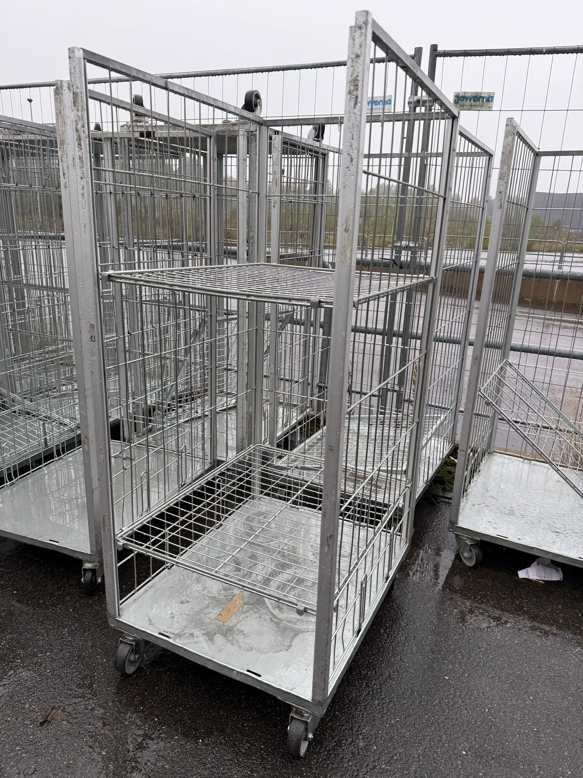 Parti Tresidiga Rullcontainrar – 17 st
