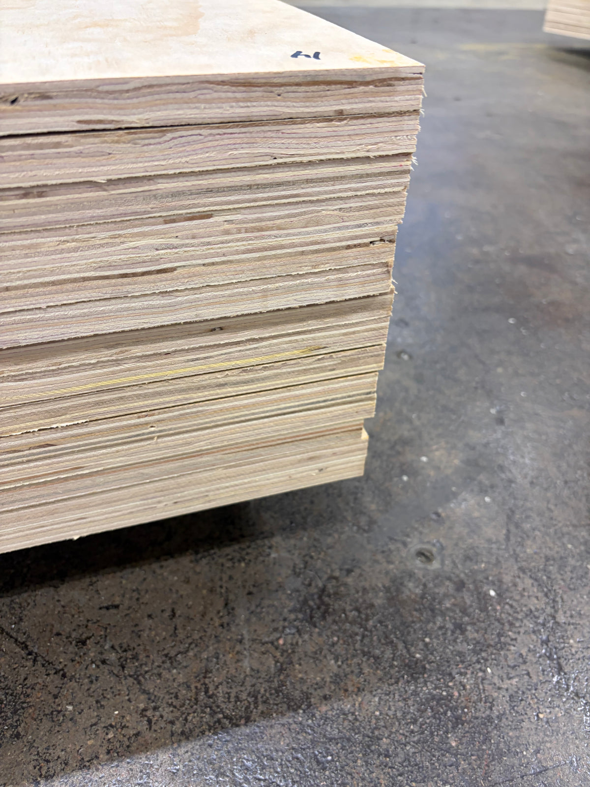 Paket Konstruktionsplywood K-Plywood 15x900x2500mm - 14st