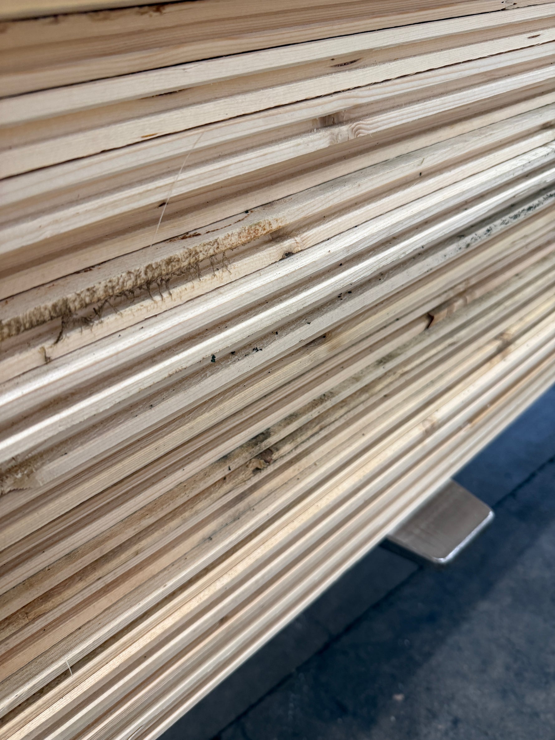 Paket Råspontluckor 20x540x3600mm 23st (Fuktskadat)