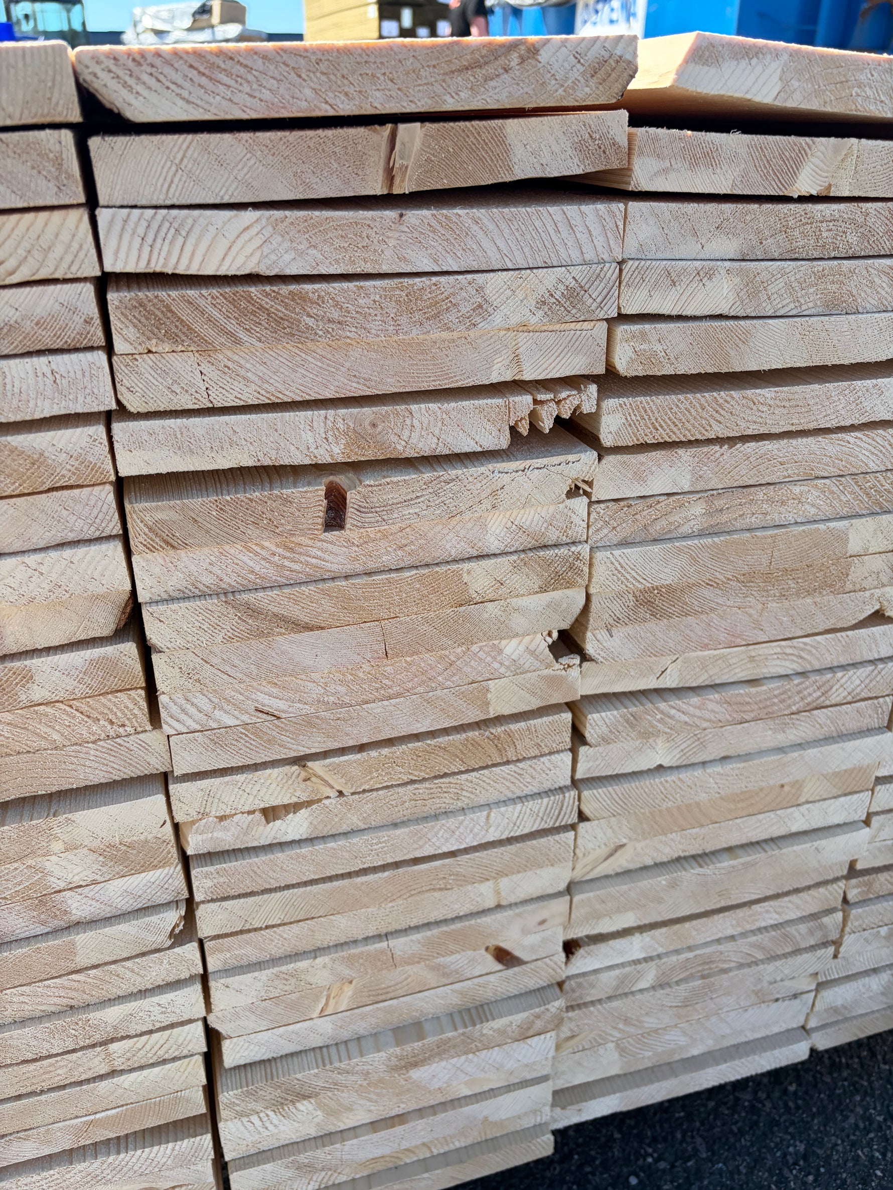 Paket Finsågade Brädor 22x195mm, 130st (4.2–5.4m) Andra Sortering