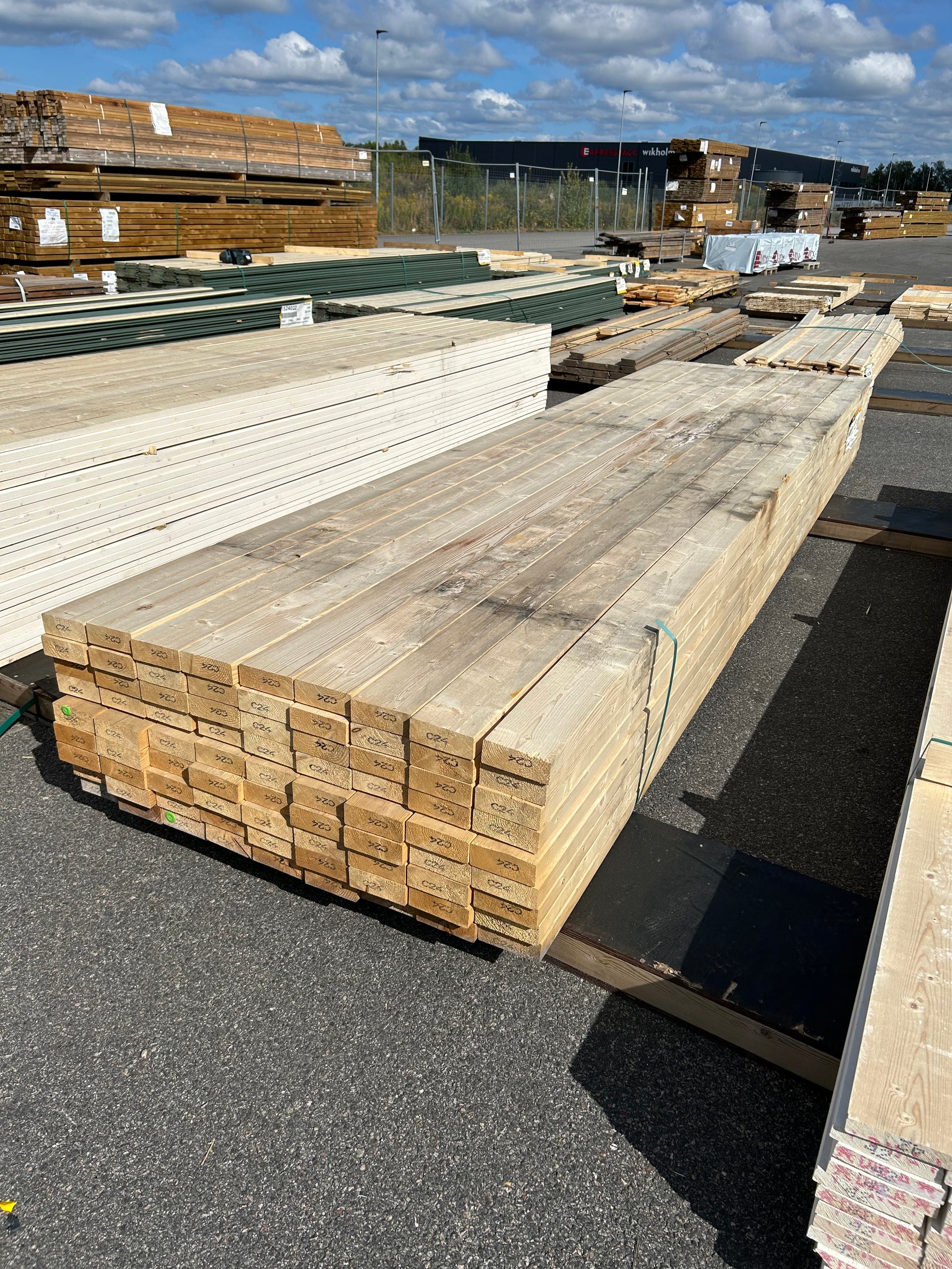 Paket Reglar 45×120 mm 4,20m 81 st C24- Fuktskadat