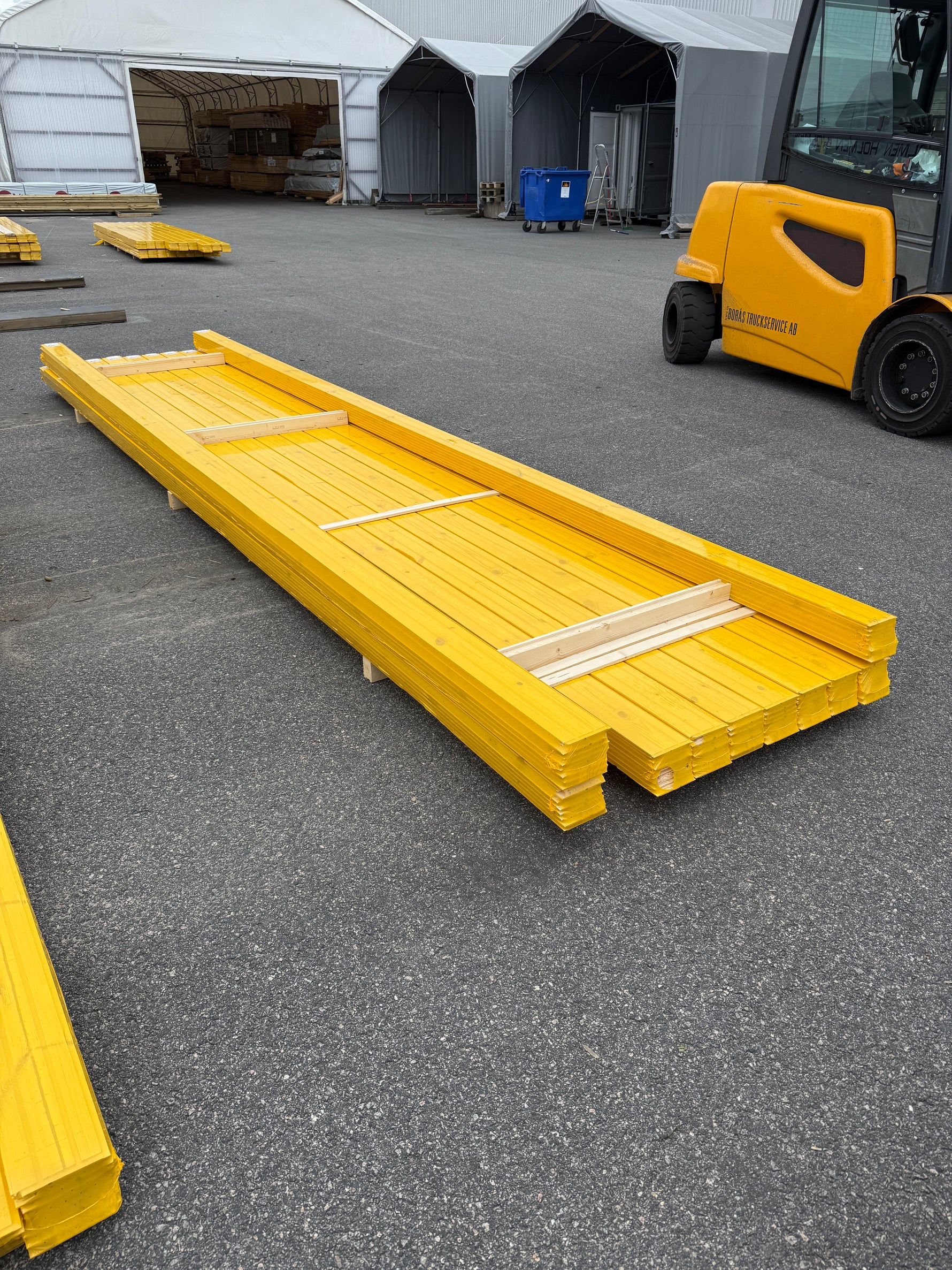 Paket Spårpanel 13x120 mm – Furu 3.60-5.10m 47,85kvm (Sekunda)