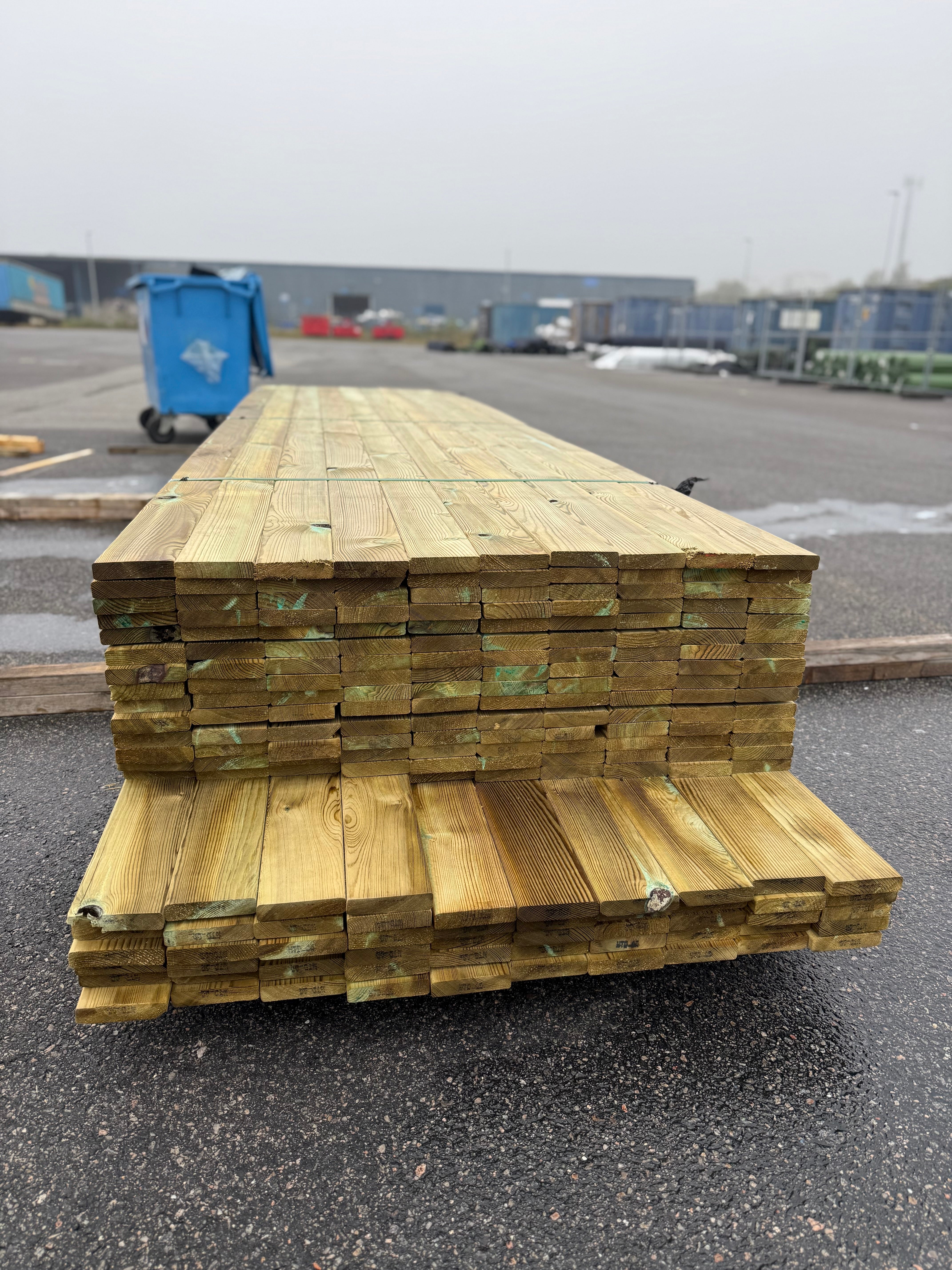Paket Tryckimpregnerad trall 22x95mm 3,6-3,90m (B-Sortering)