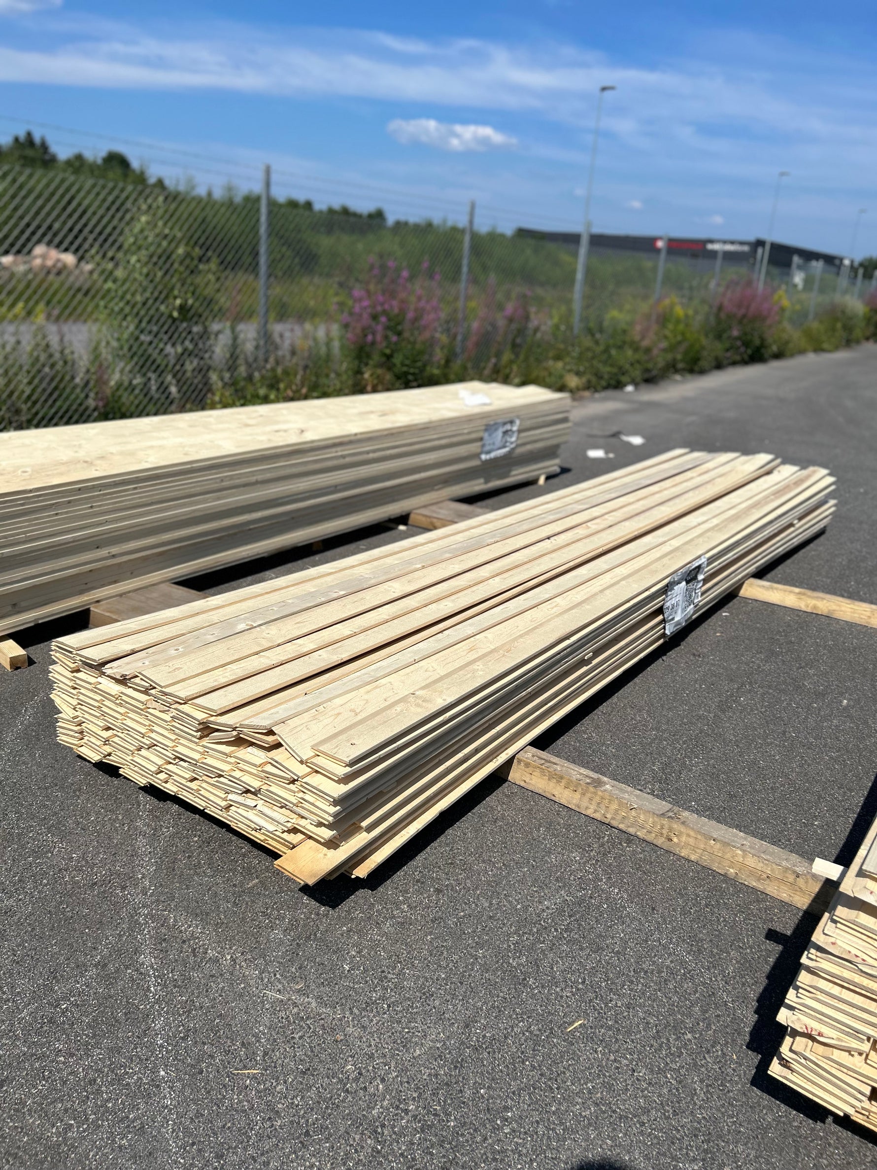 Paket Ytterpanel Enkelfas 22x120mm 4,80m 130st B-kvalitet