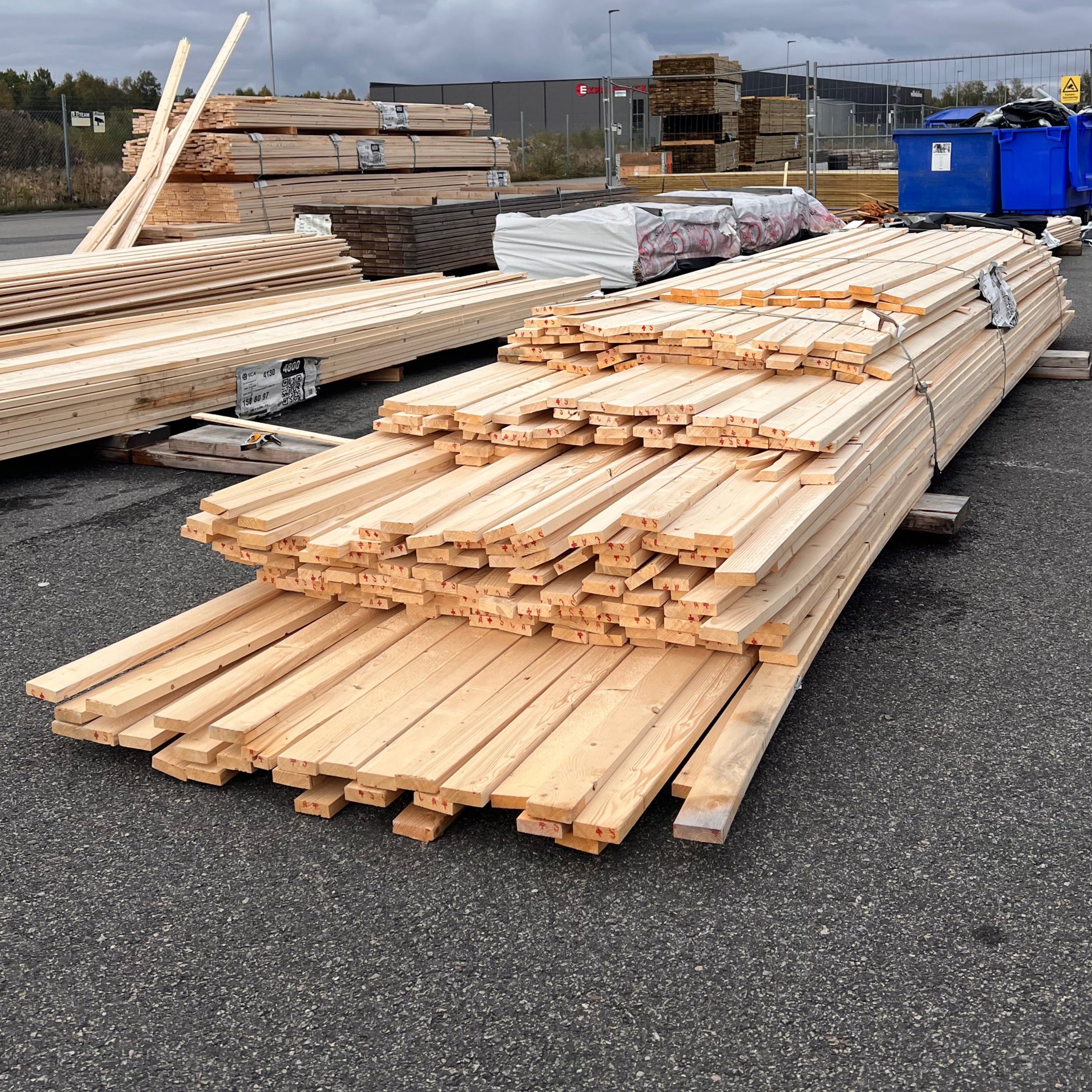 Paket ytterpanelbräda 22x070 262 st 3.0 - 5.40m obehandlad